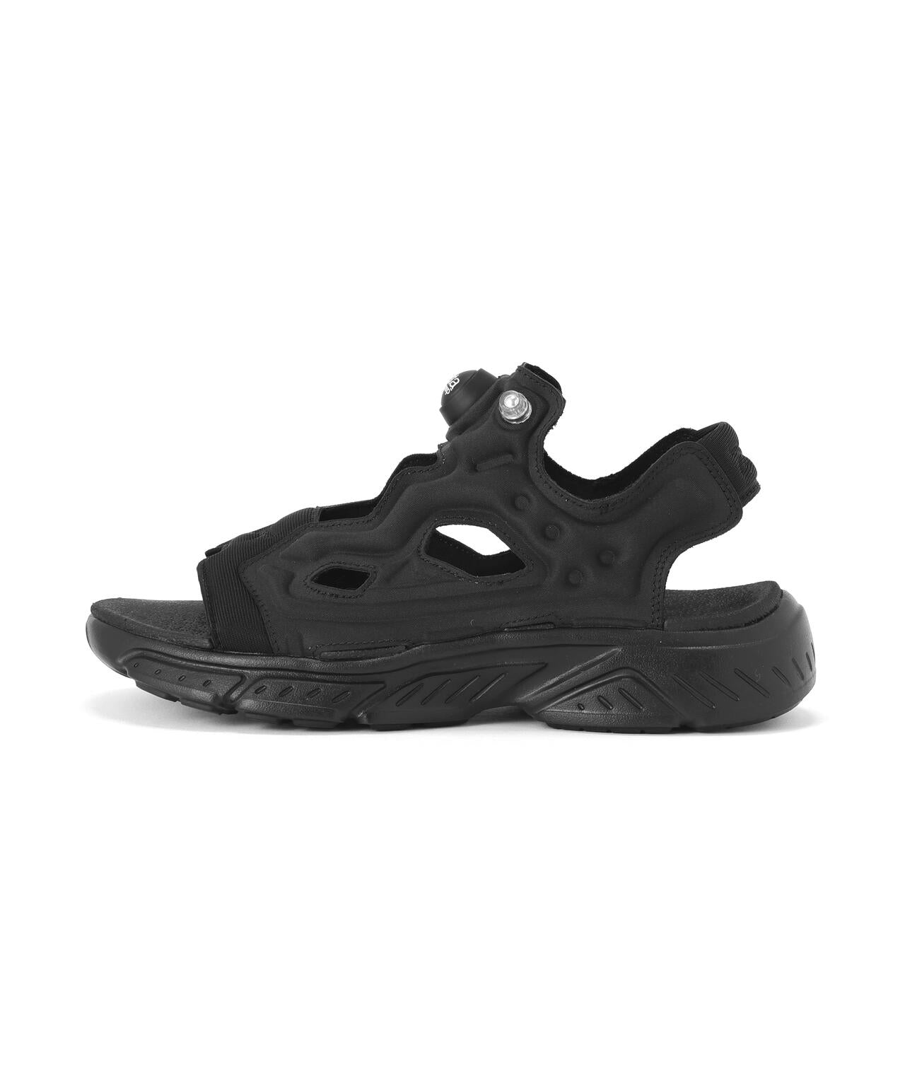 Reebok インスタポンプフューリーサンダル
