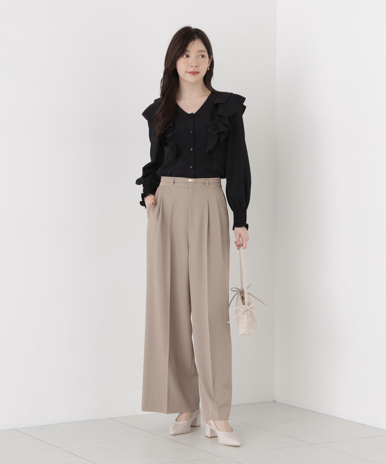 167cm 着用サイズ：FR
