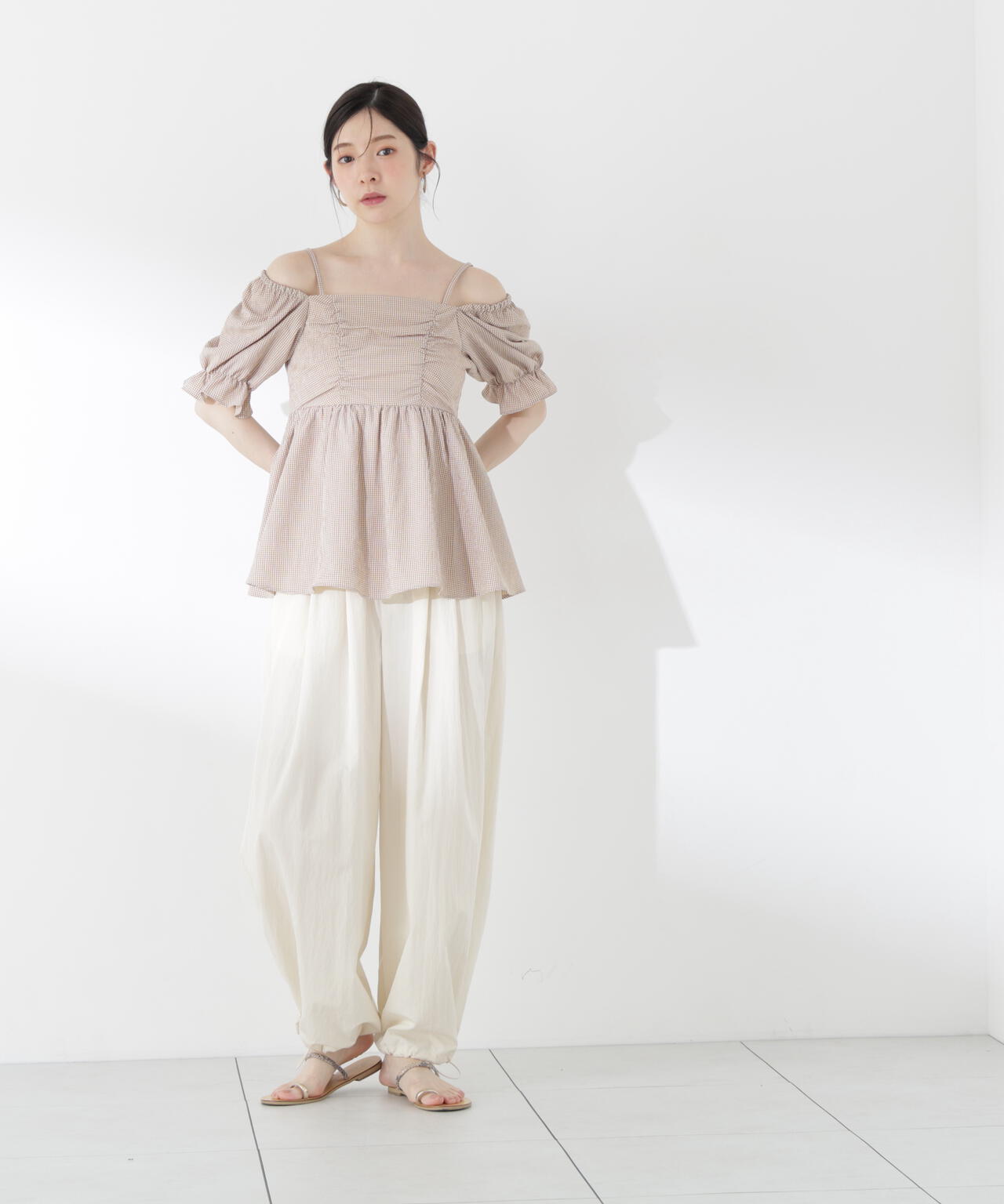 167cm 着用サイズ：FR