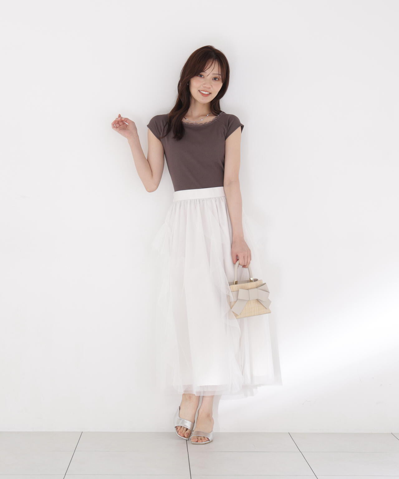 ＜中川紅葉さん着用＞ラッフルチュールスカート