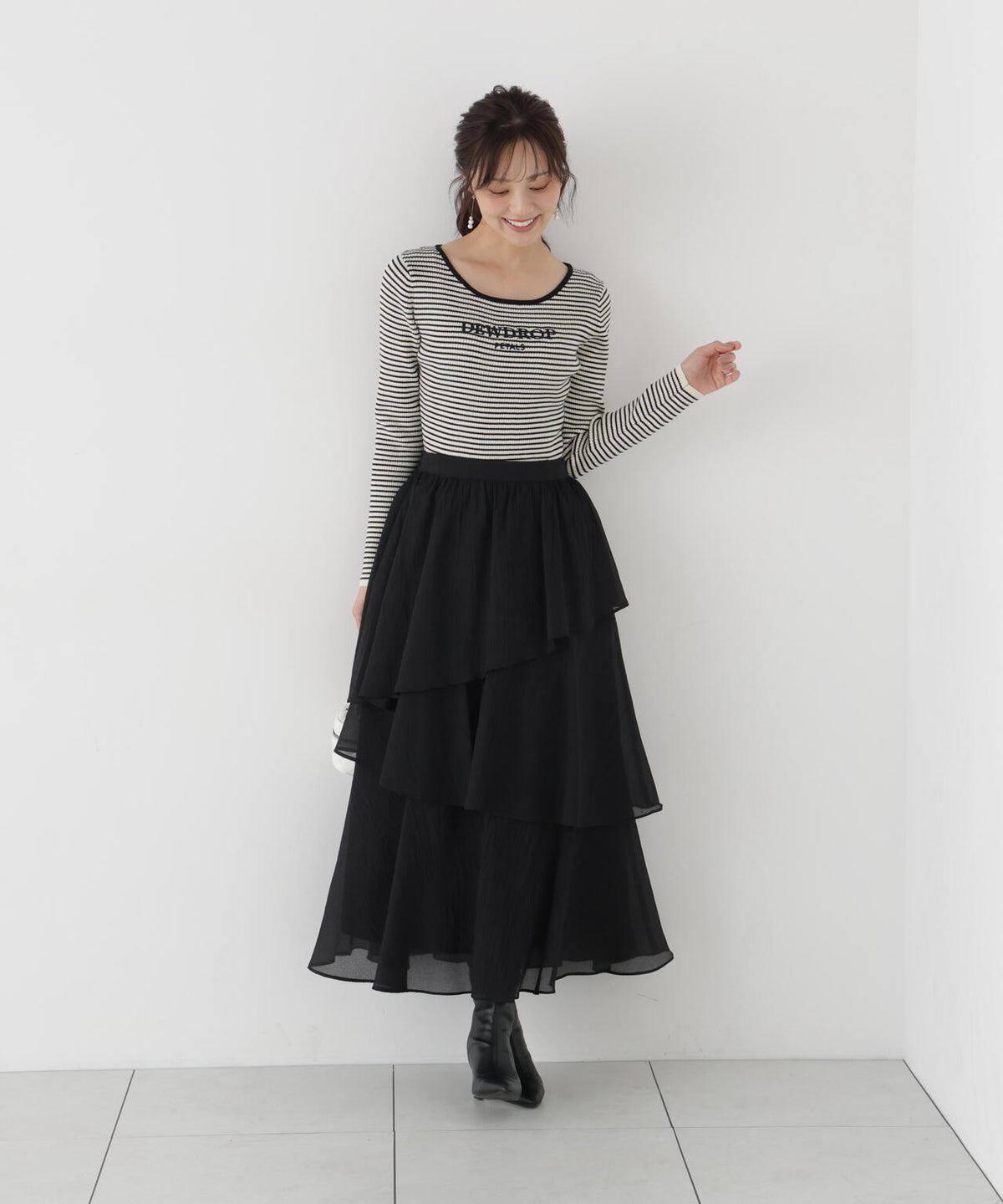 166cm B:78 W:56 H:83 S:24.5cm 着用サイズ：FR