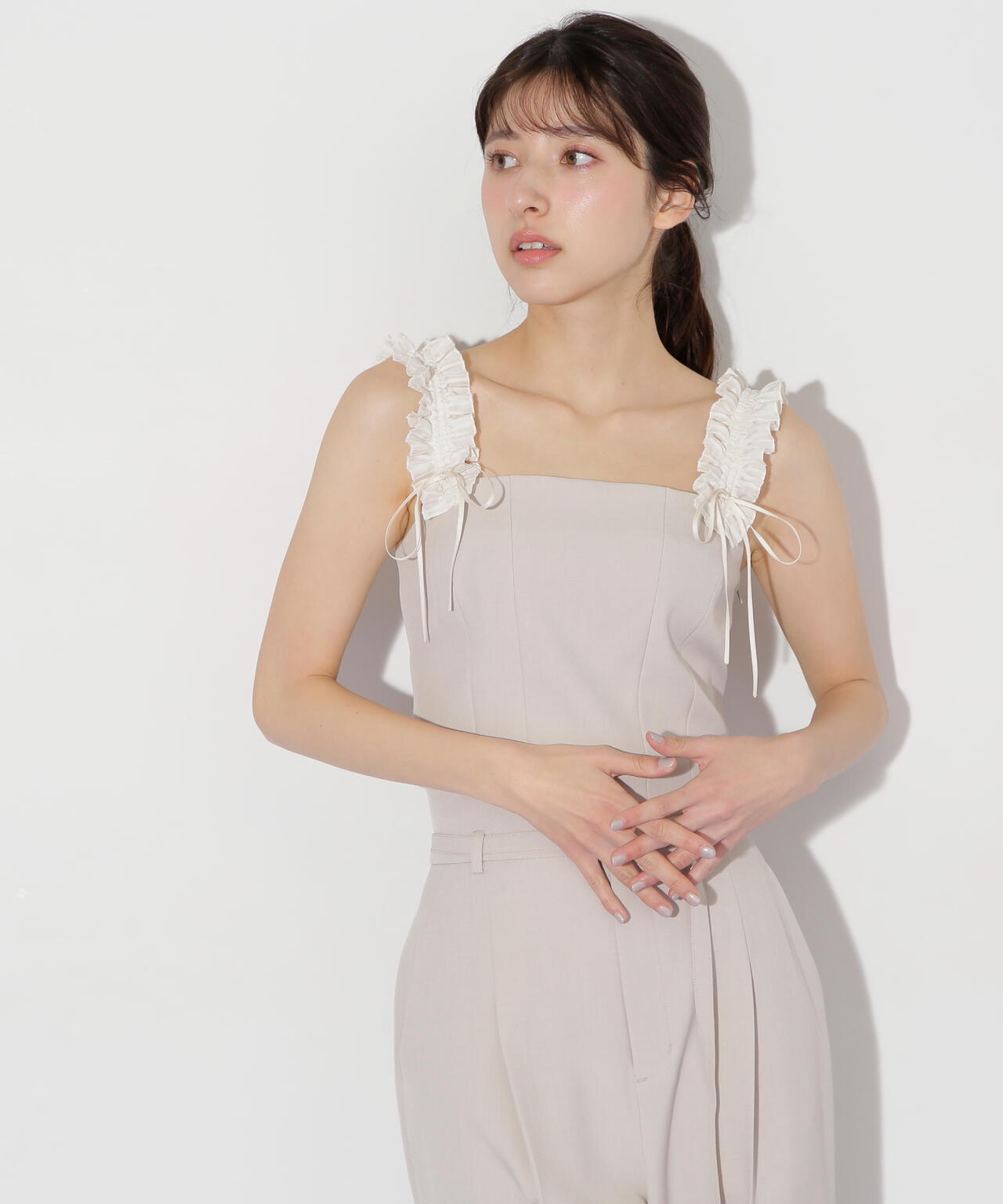 〈セットアップ対応〉フリルショルダービスチェ