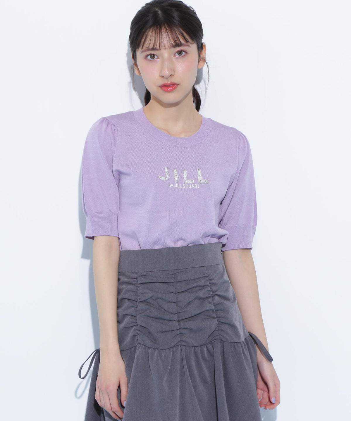 パールミニロゴパフスリーブニットトップス