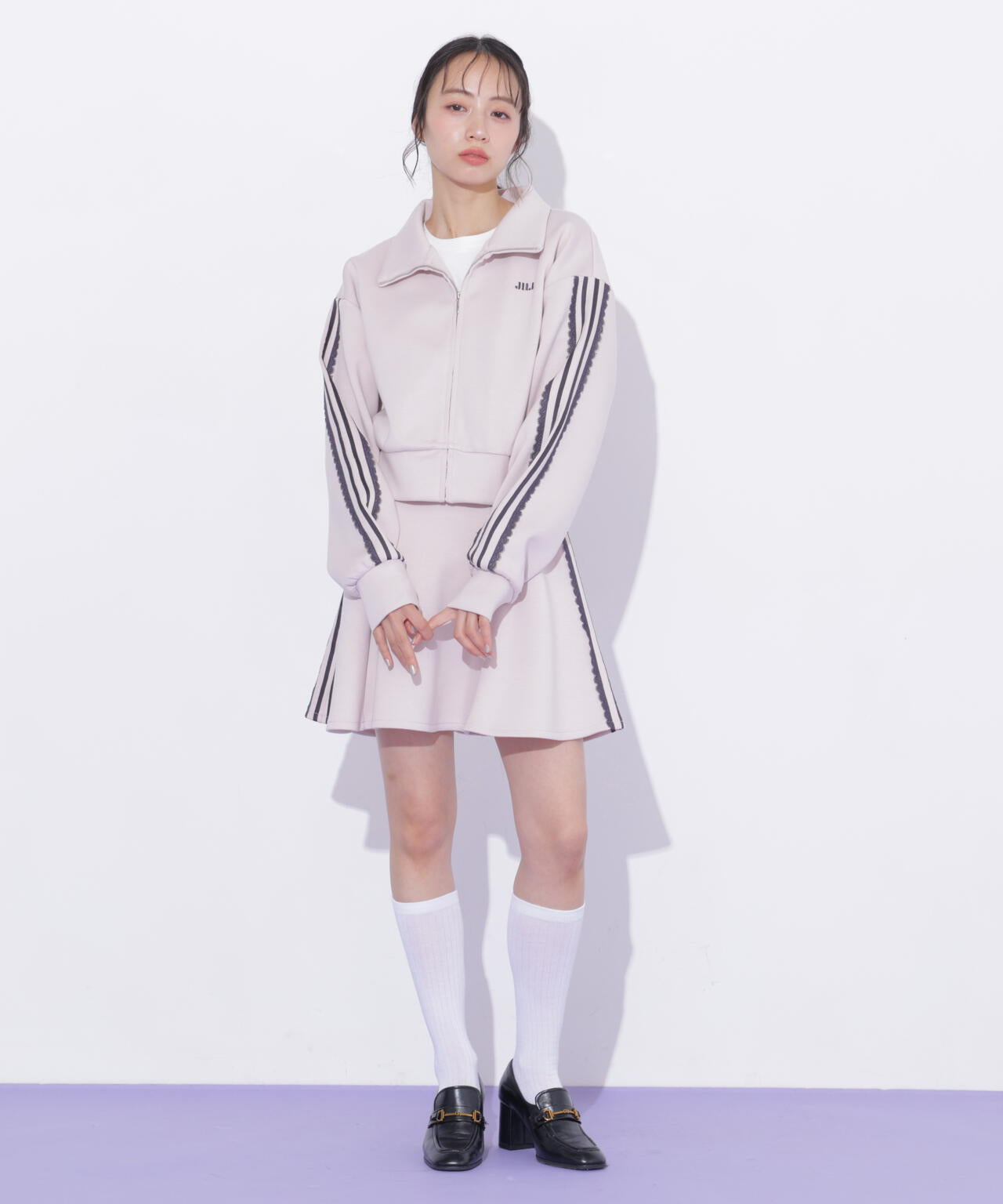 160cm 着用サイズ：FR