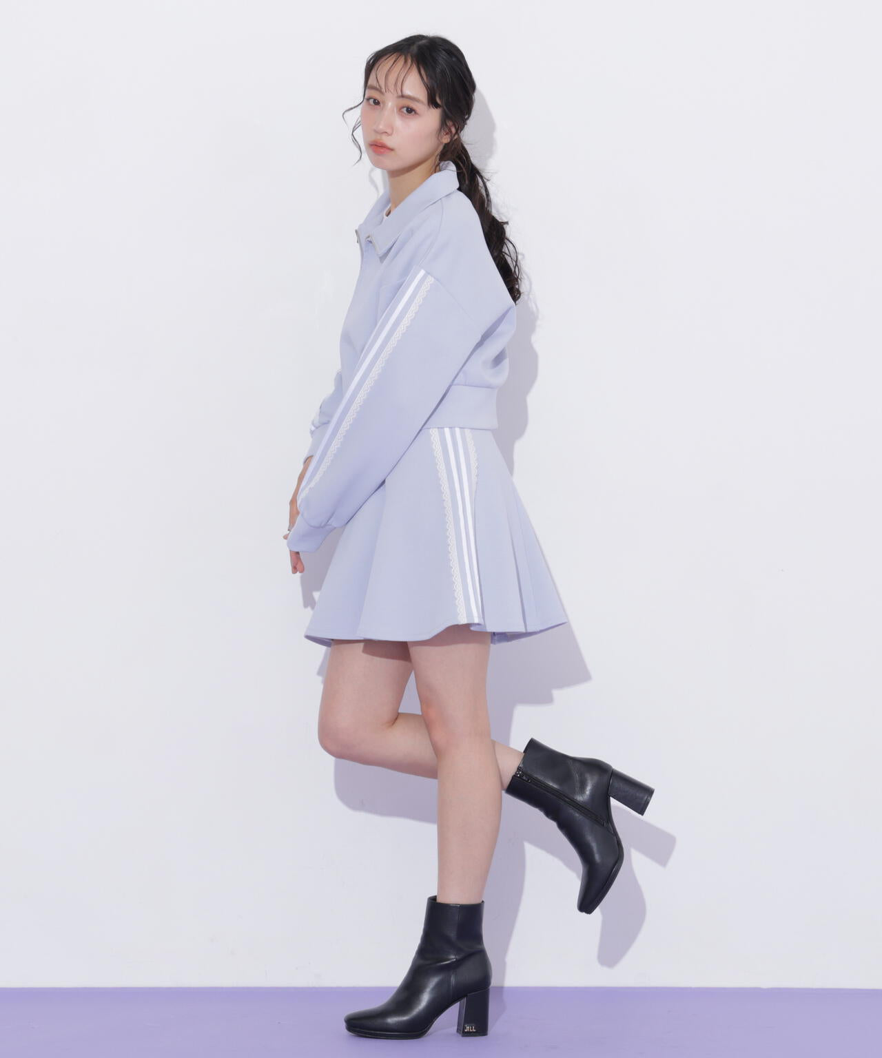160cm 着用サイズ：FR