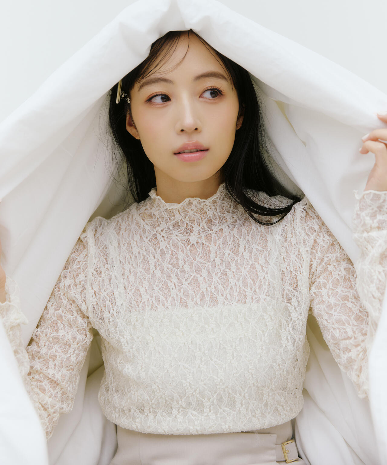 レースカットソートップス