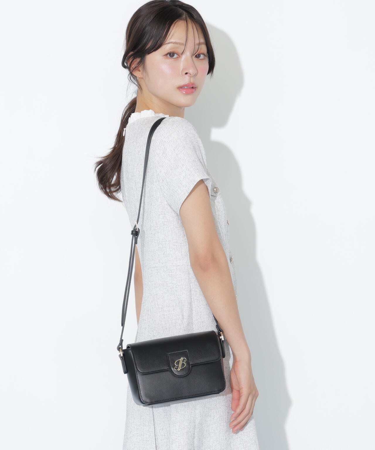 162cm 着用サイズ：FR