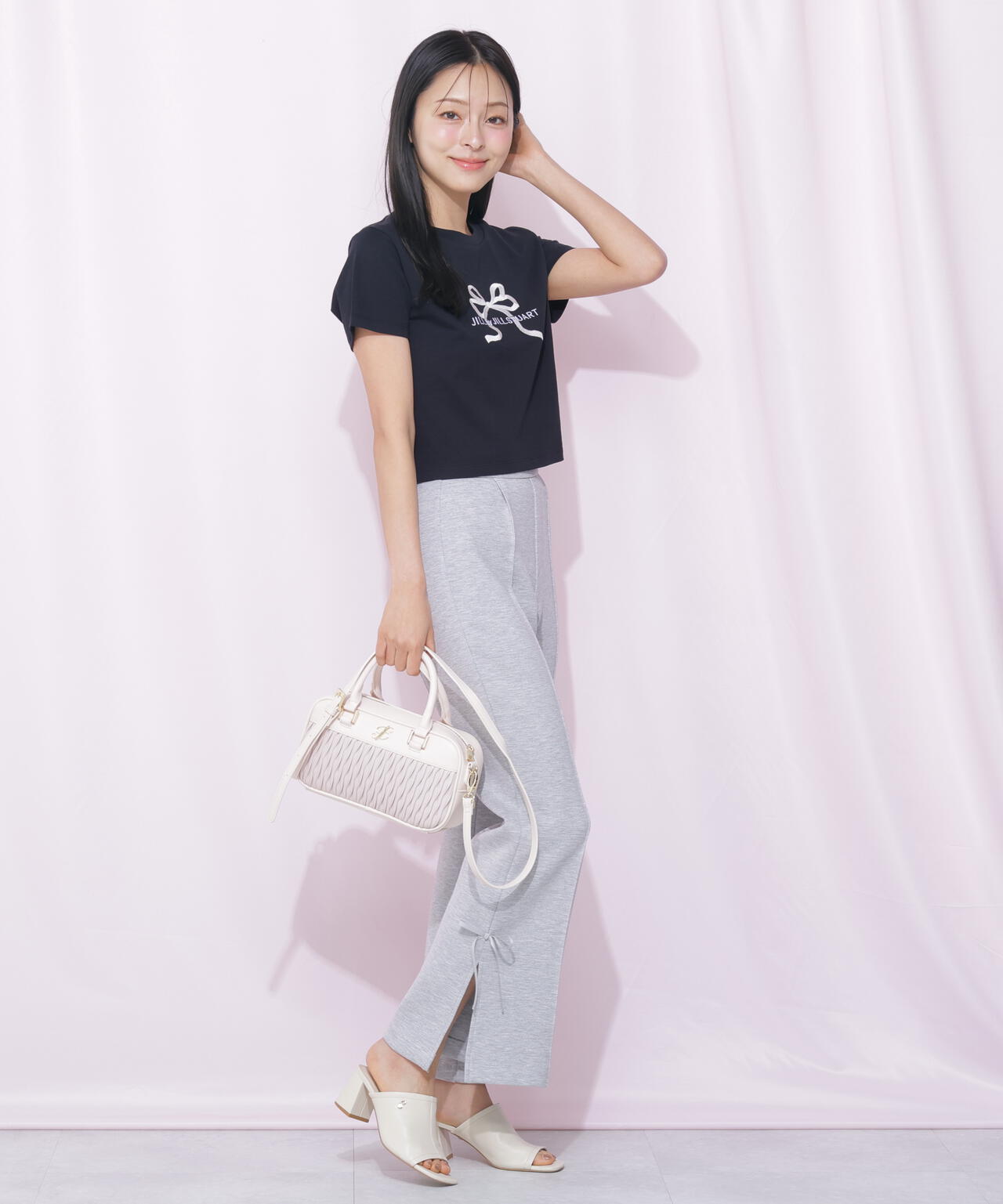 162cm 着用サイズ：FR