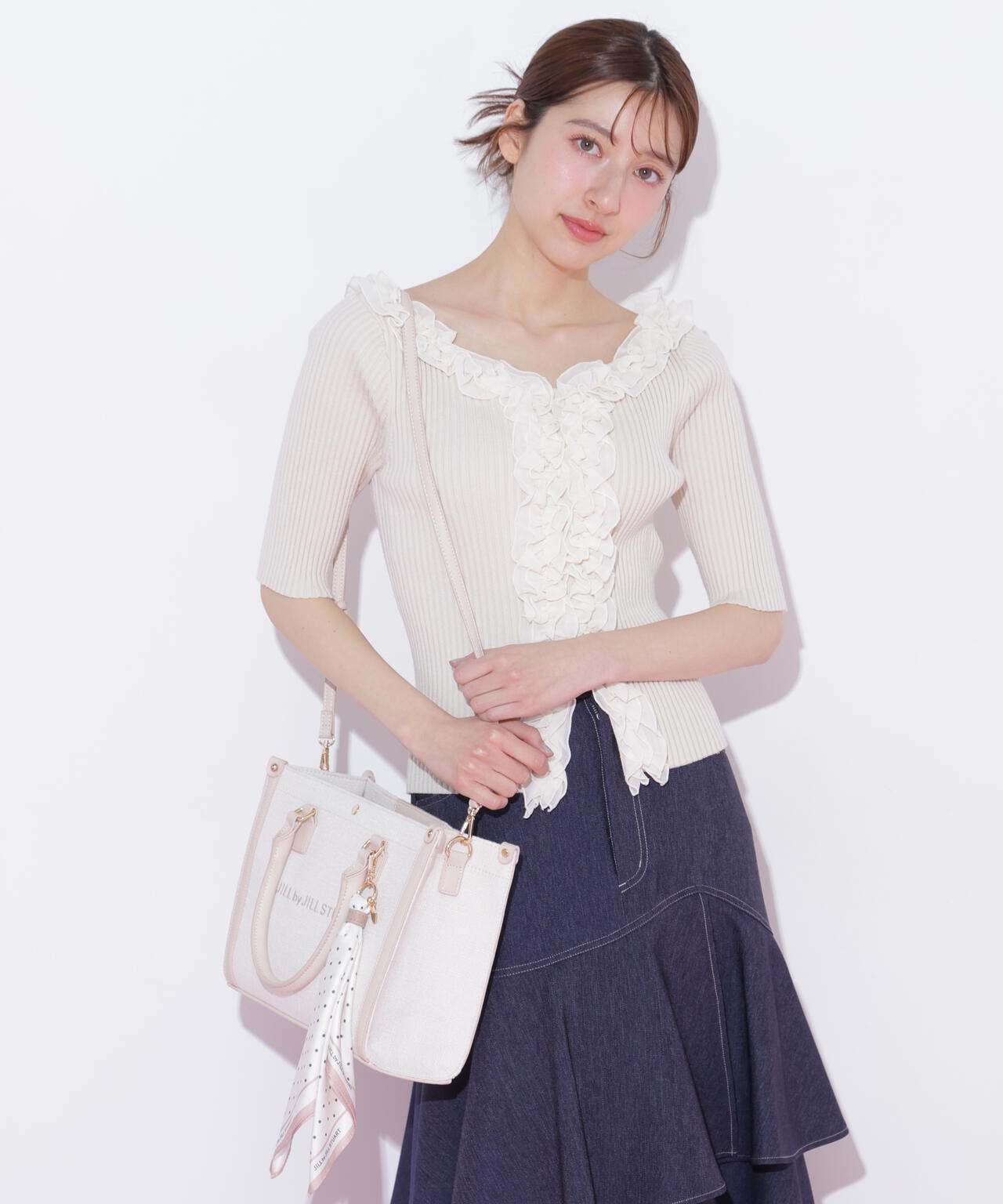 161cm 着用サイズ：FR