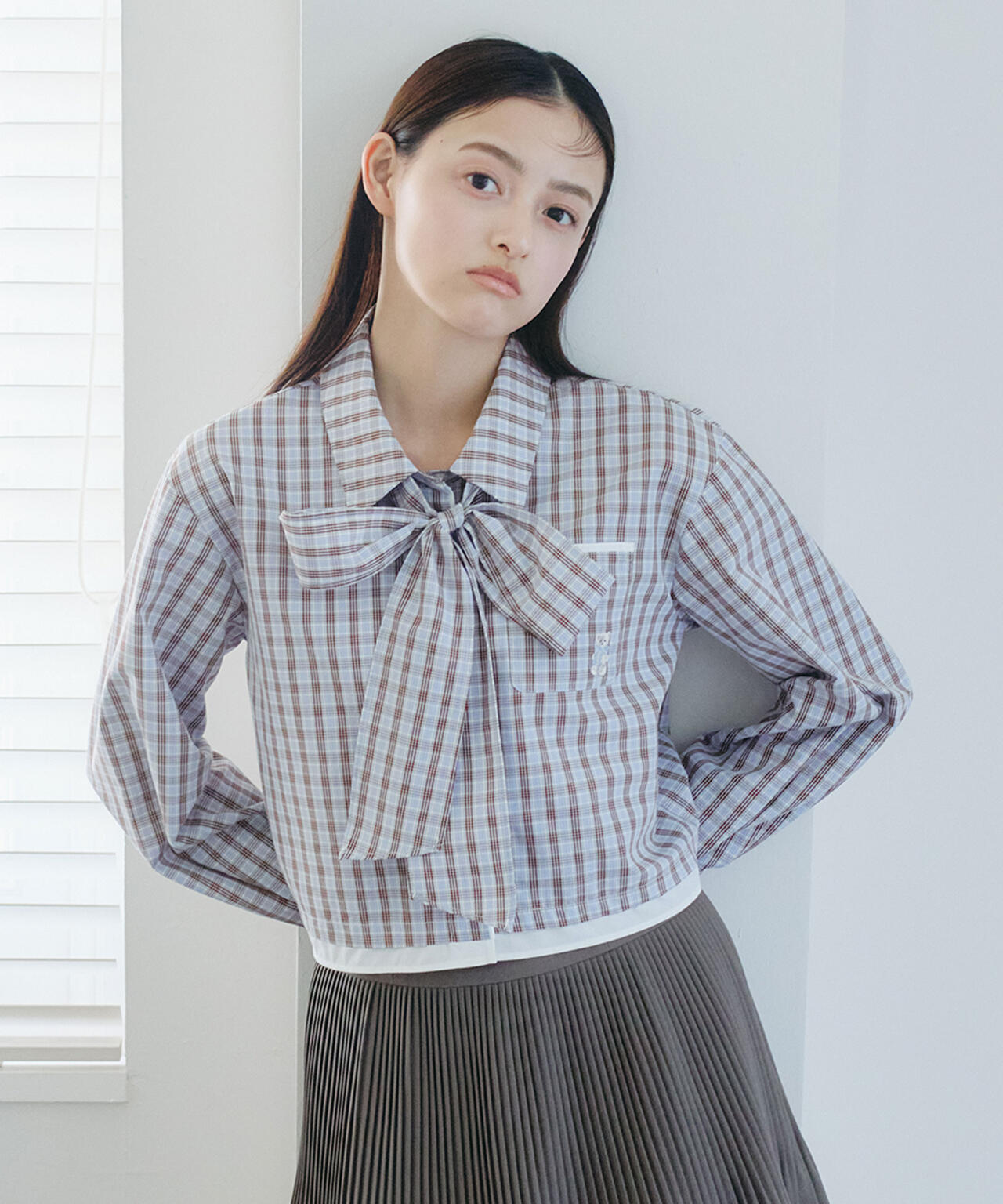 〈BEARシリーズ〉クロップドシャツ