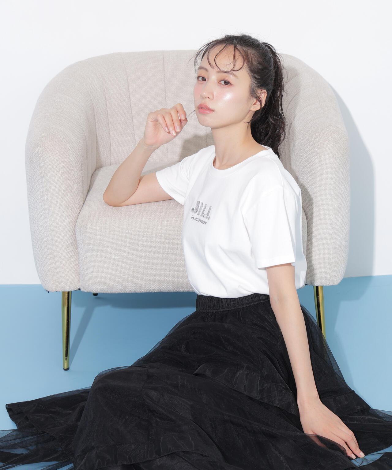 160cm 着用サイズ：FR
