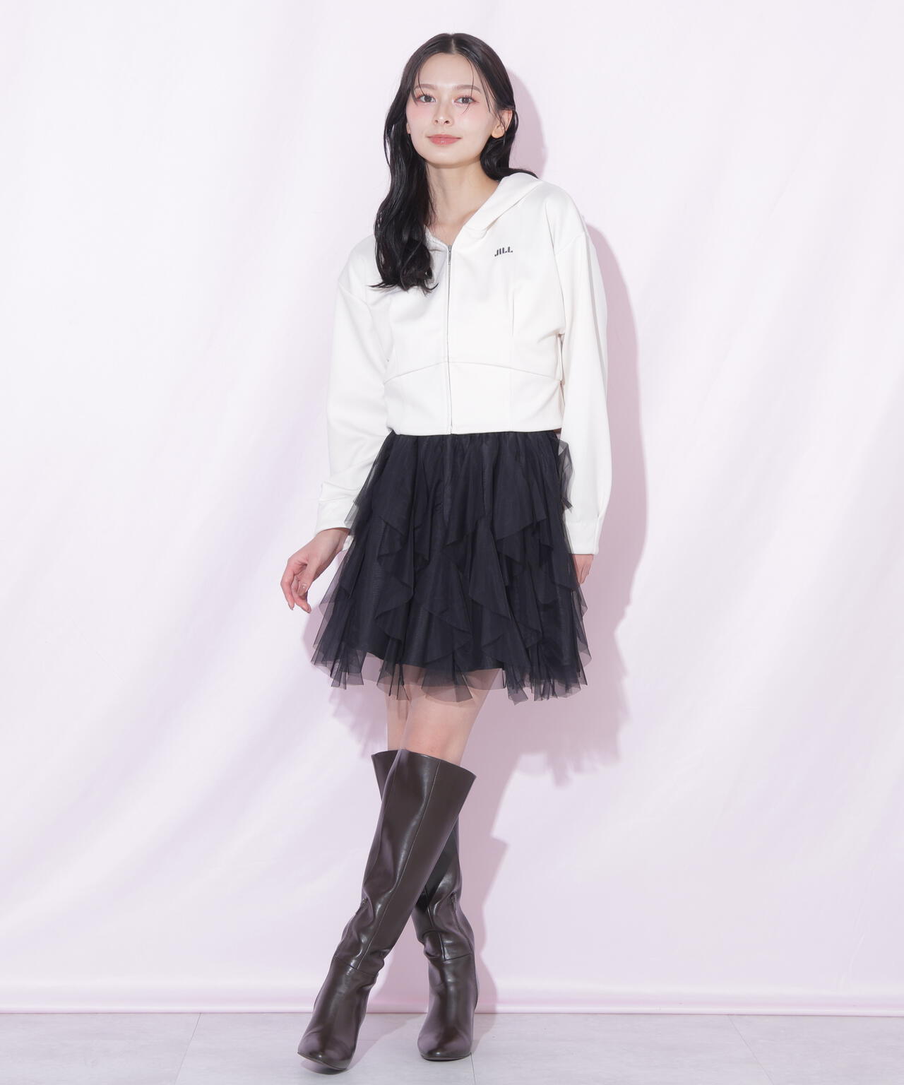 162cm 着用サイズ：FR