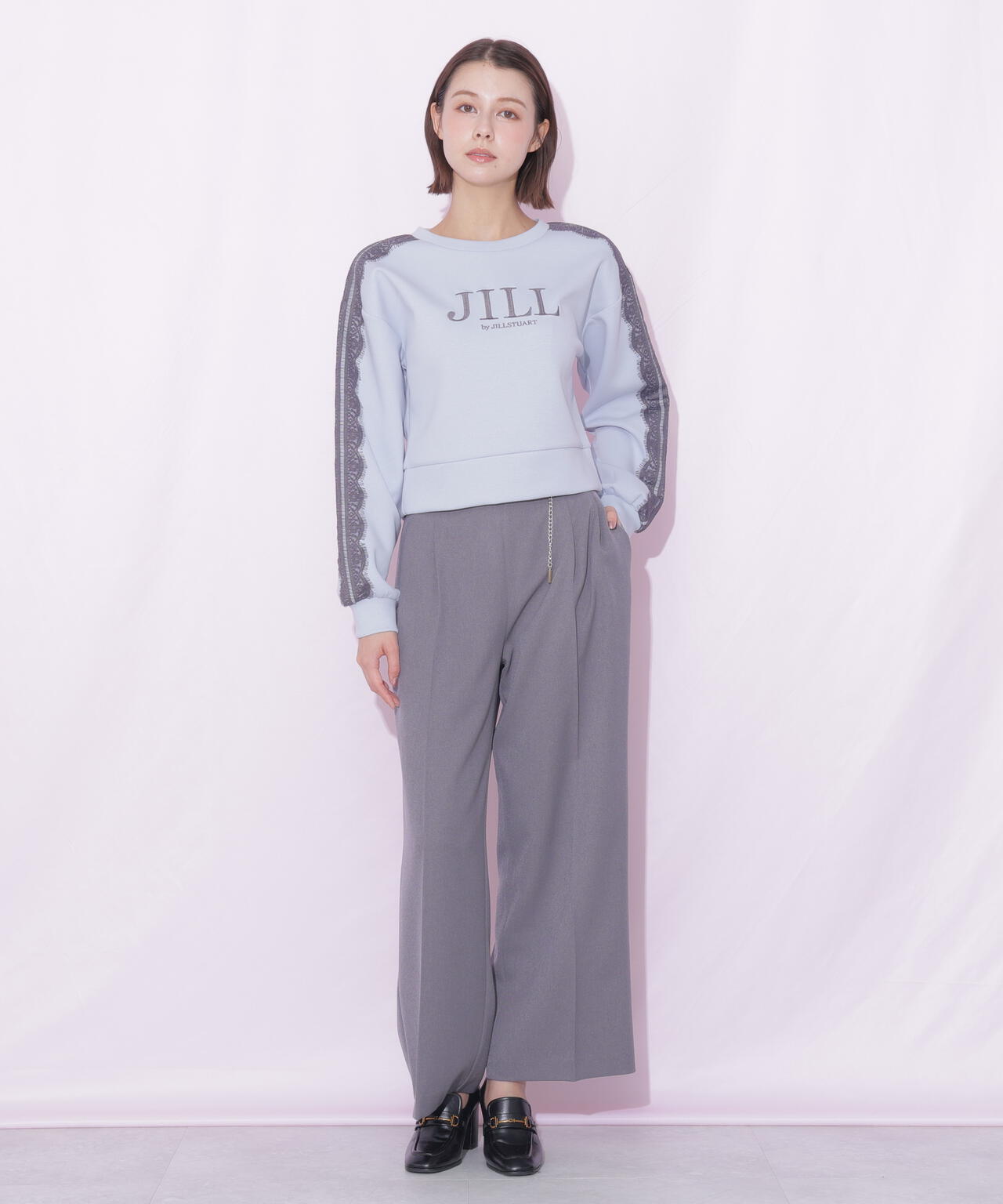 チェーンベルトパンツ