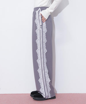 160cm 着用サイズ：FR