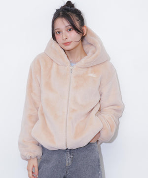 162cm 着用サイズ：FR