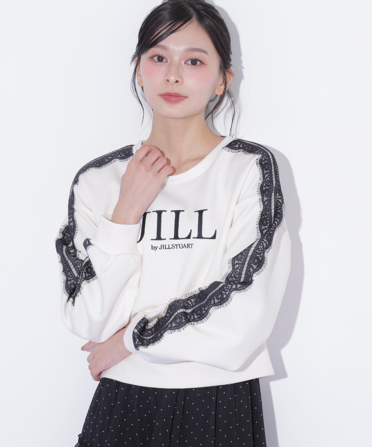 162cm 着用サイズ：FR