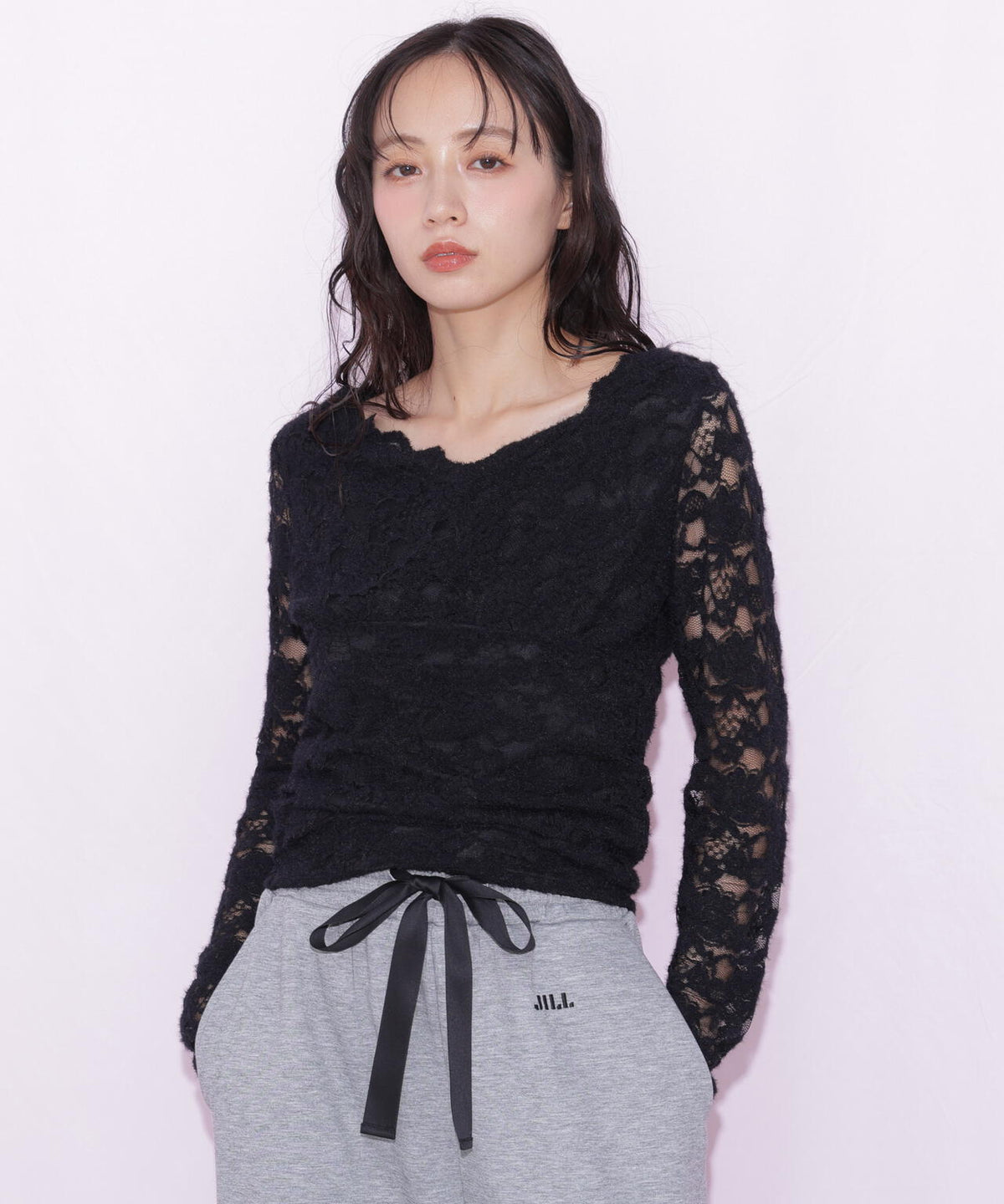 160cm 着用サイズ：FR