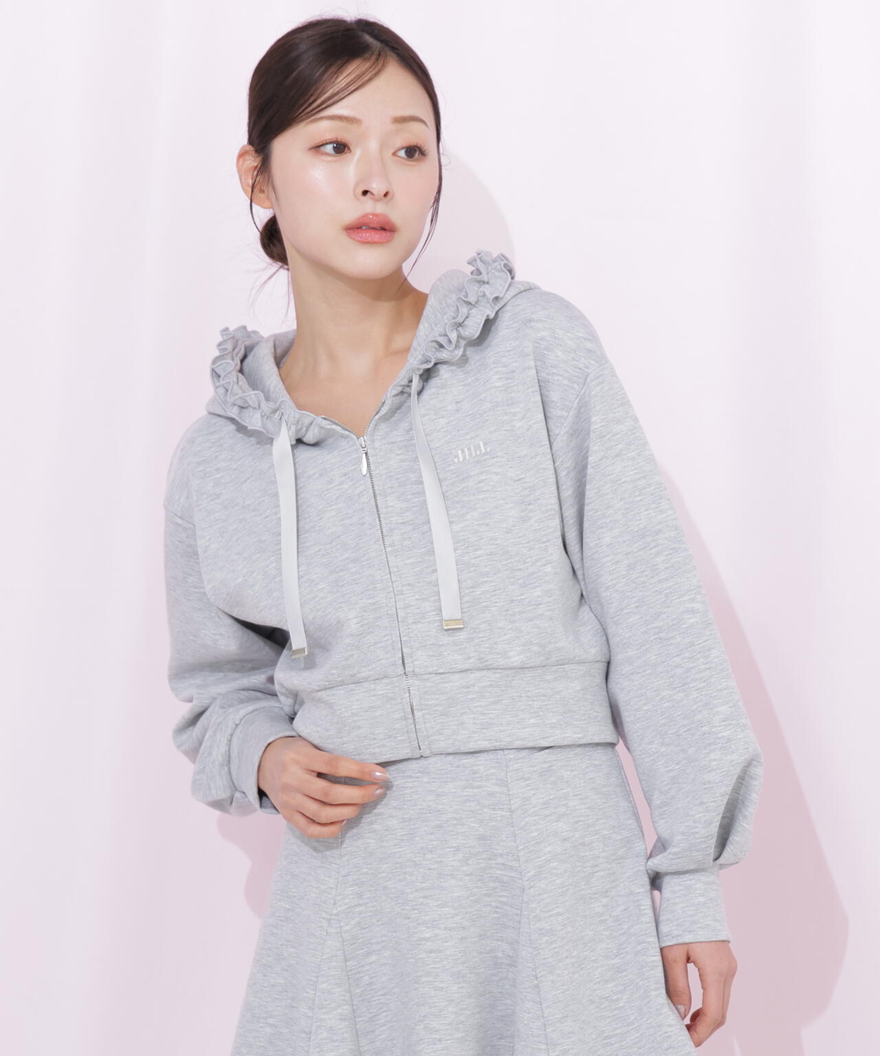 170cm 着用サイズ：FR