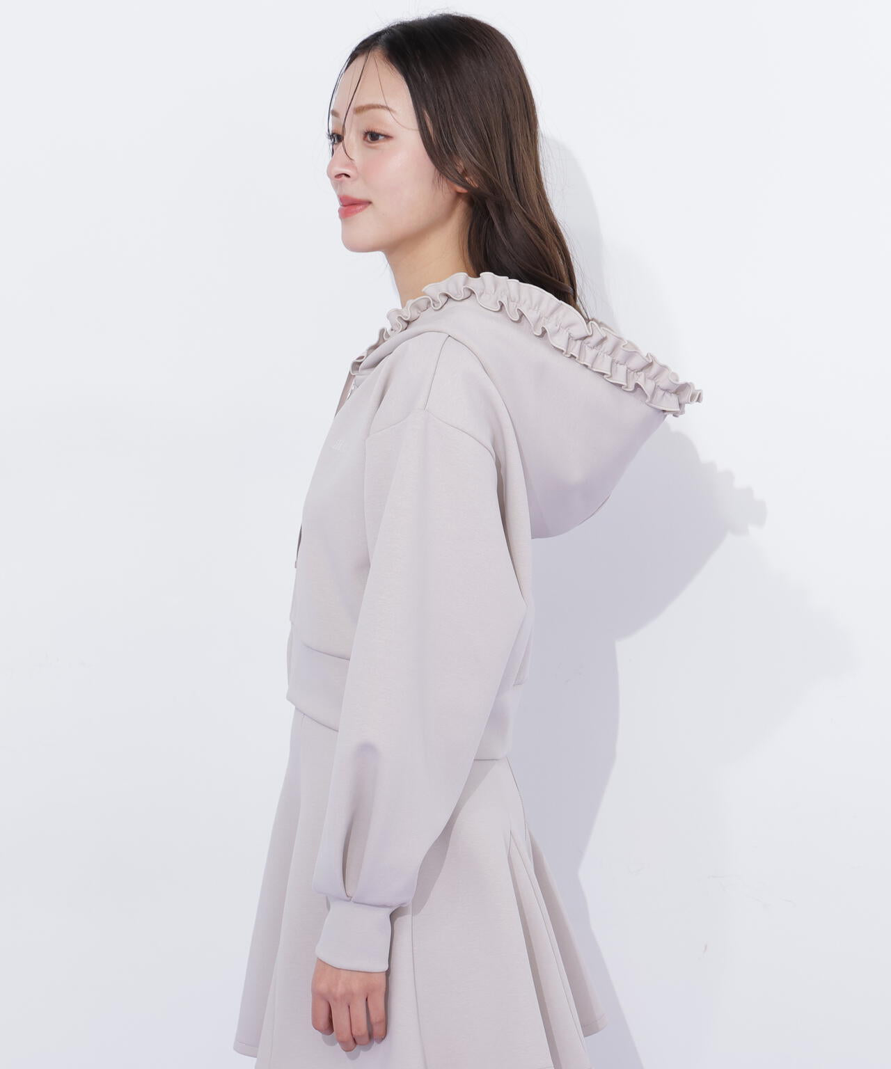 170cm 着用サイズ：FR
