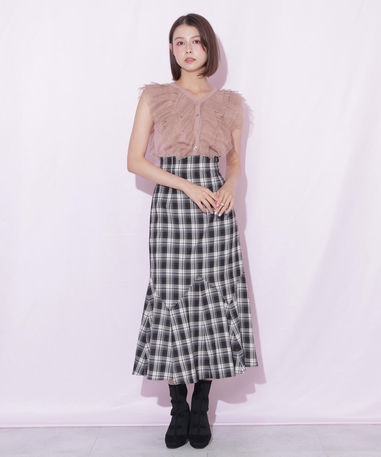 167cm 着用サイズ：FR