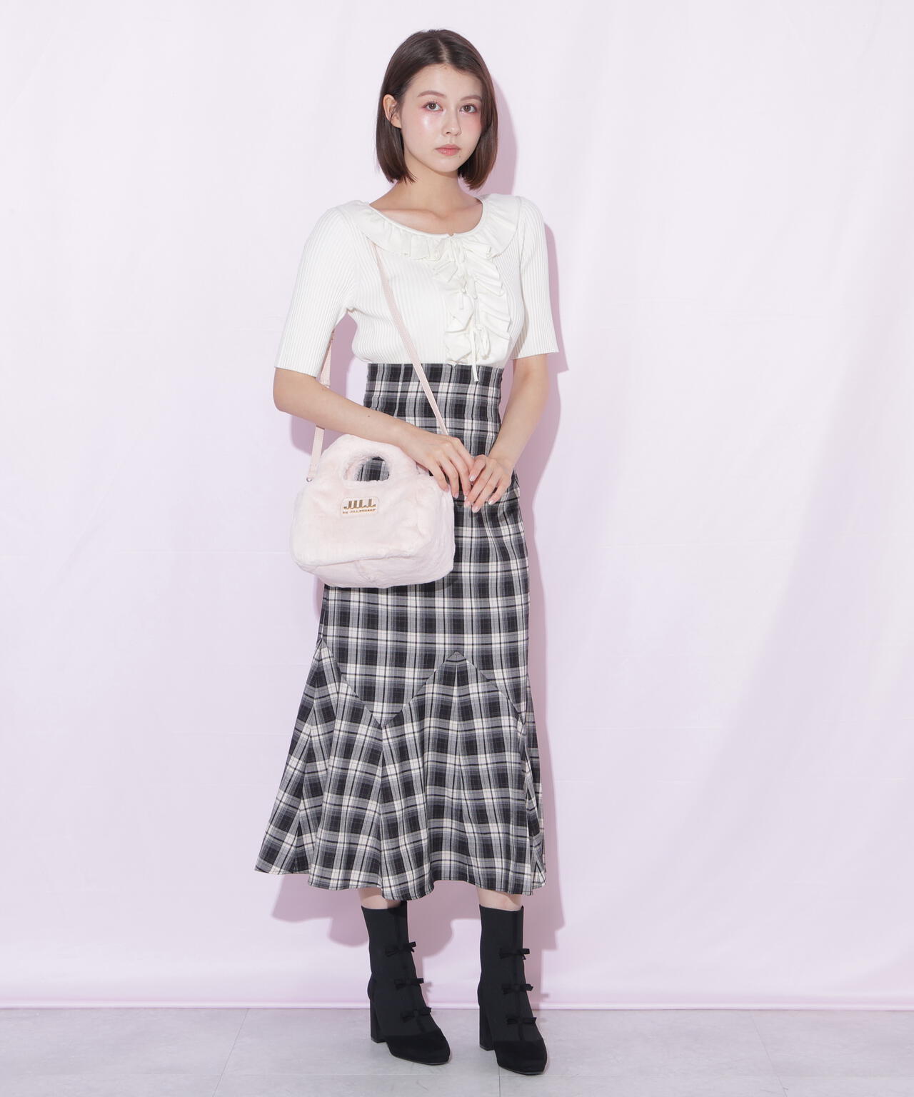 167cm 着用サイズ：FR