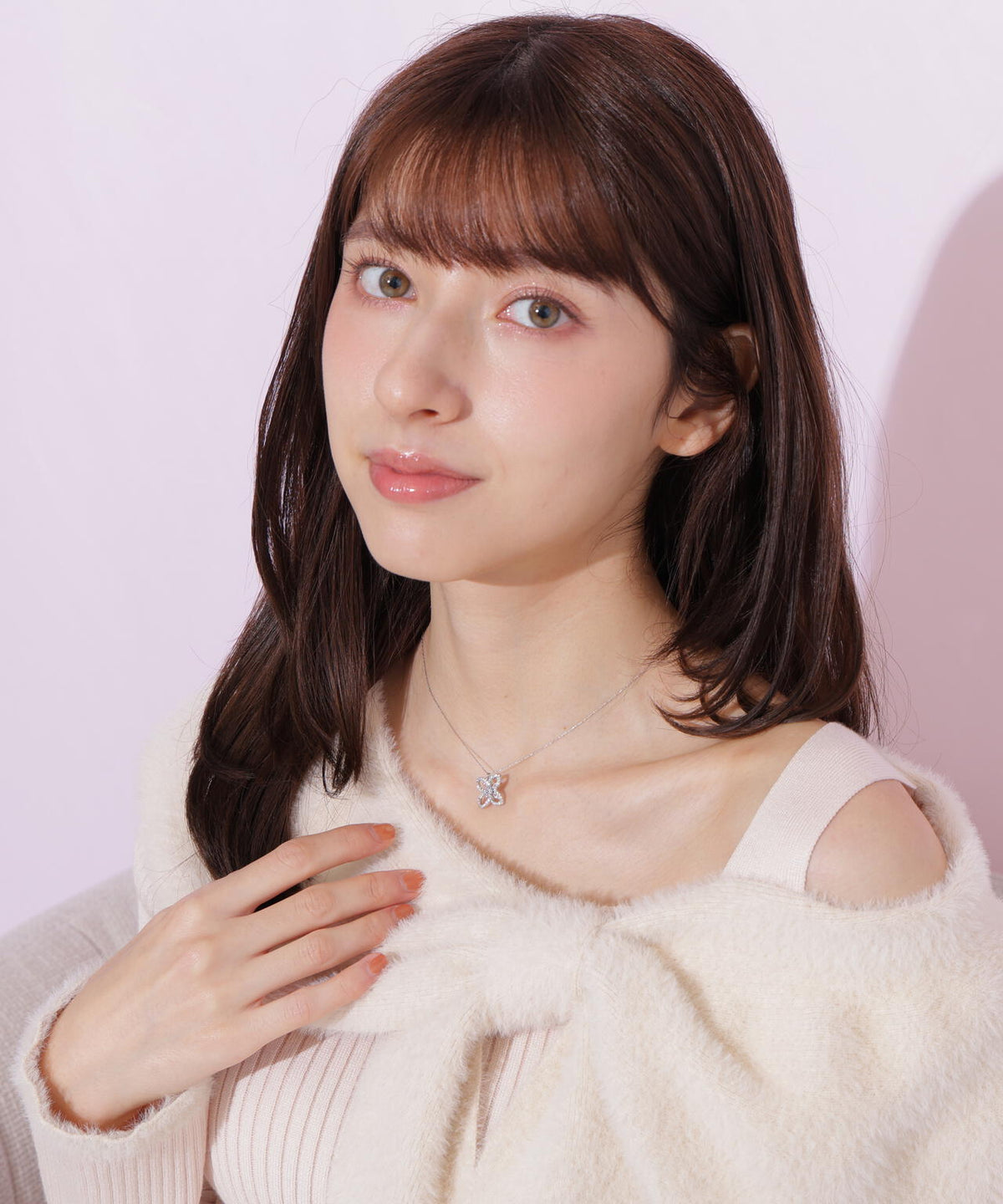 Cubic フラワーネックレス
