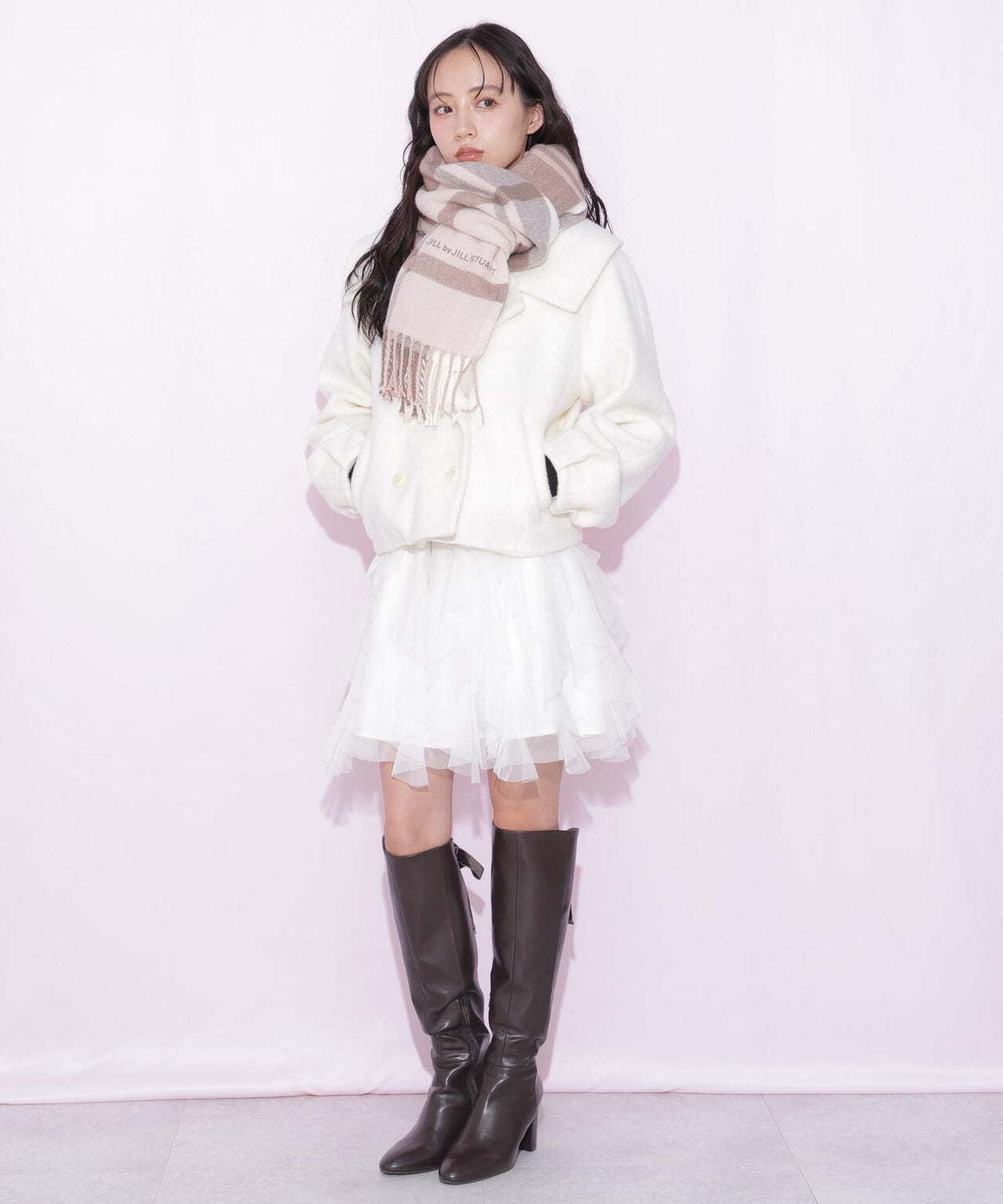 160cm 着用サイズ：FR