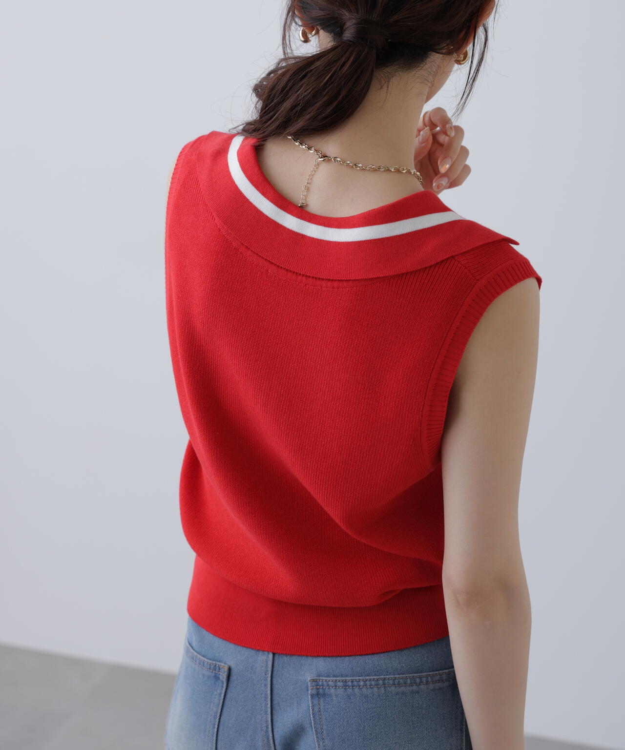 Vネックポロノースリーブニット