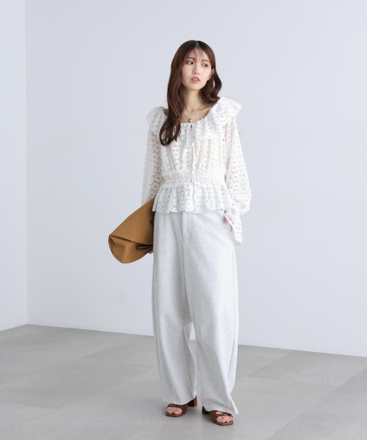 162cm 着用サイズ：FR