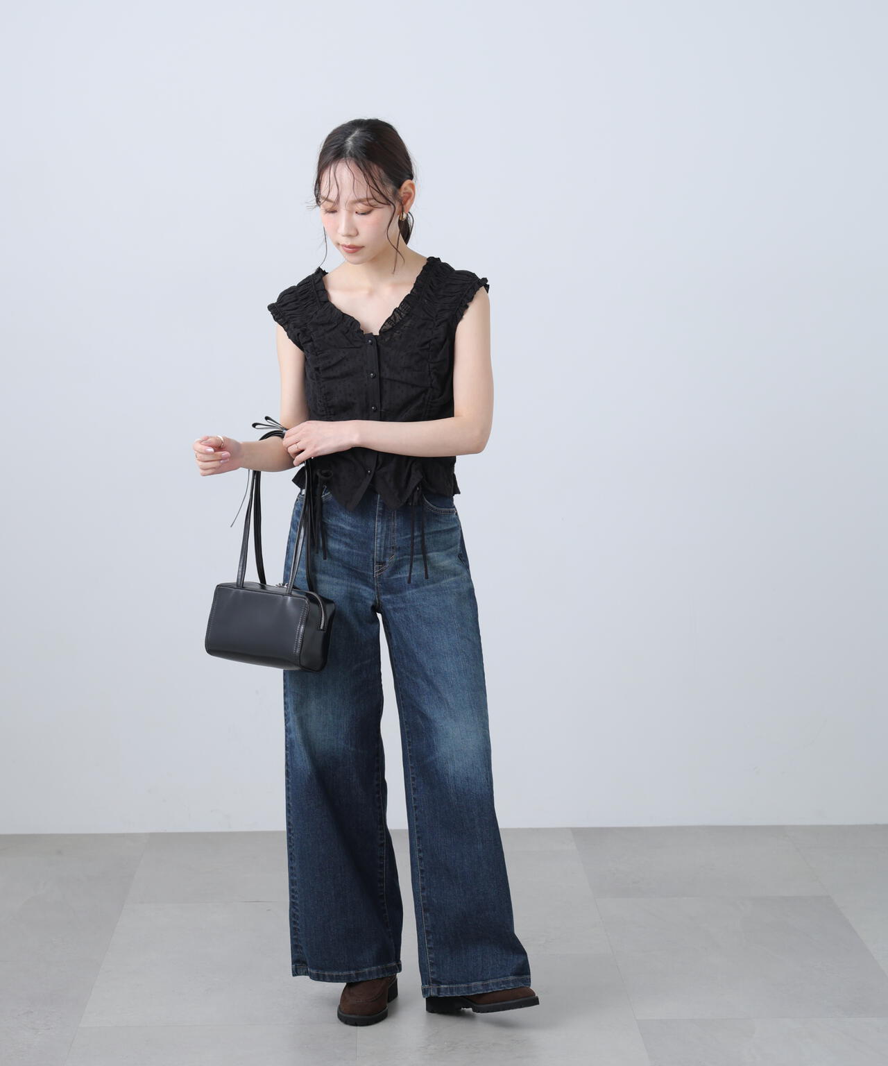 162cm 着用サイズ：FR