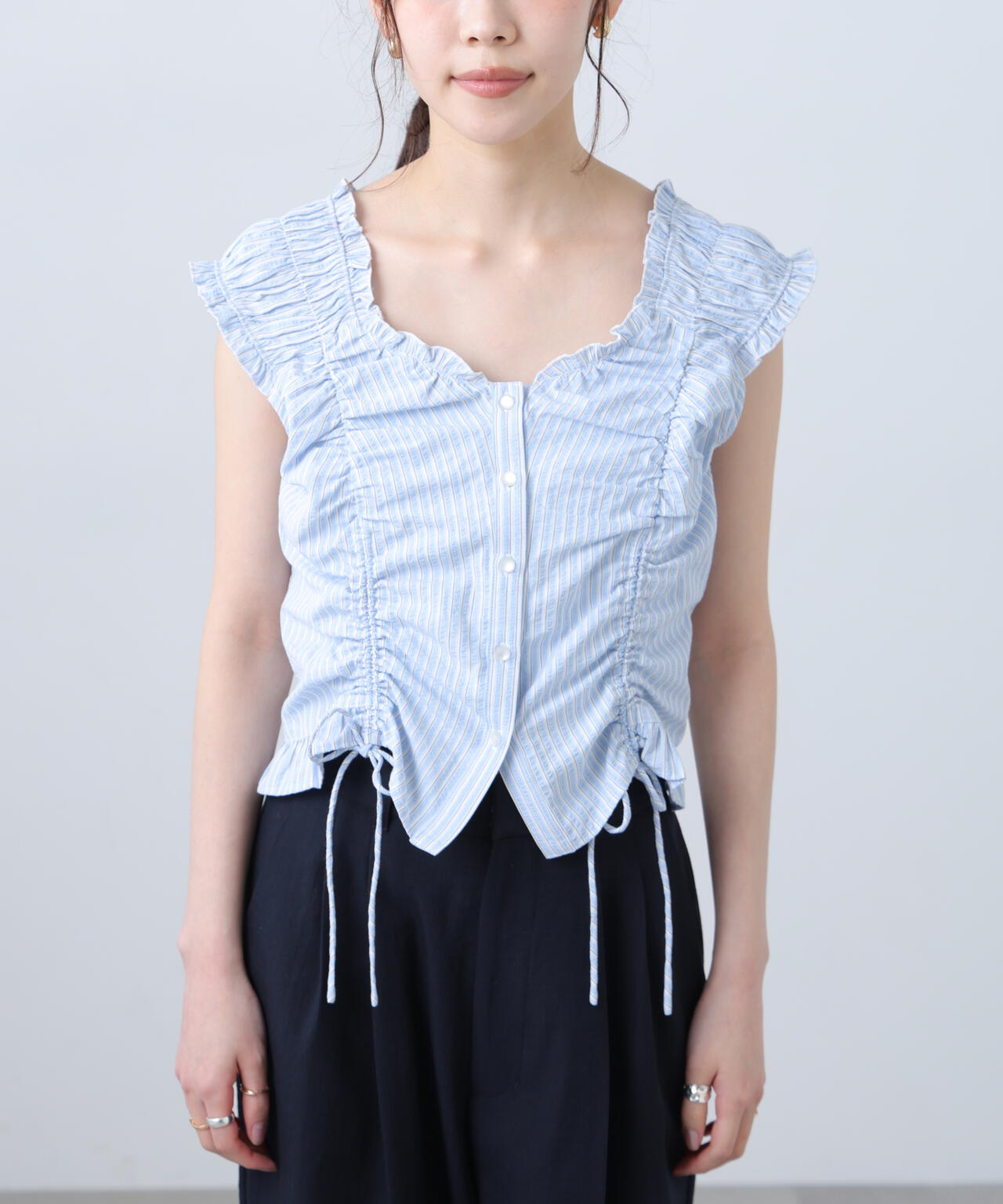 164cm 着用サイズ：FR