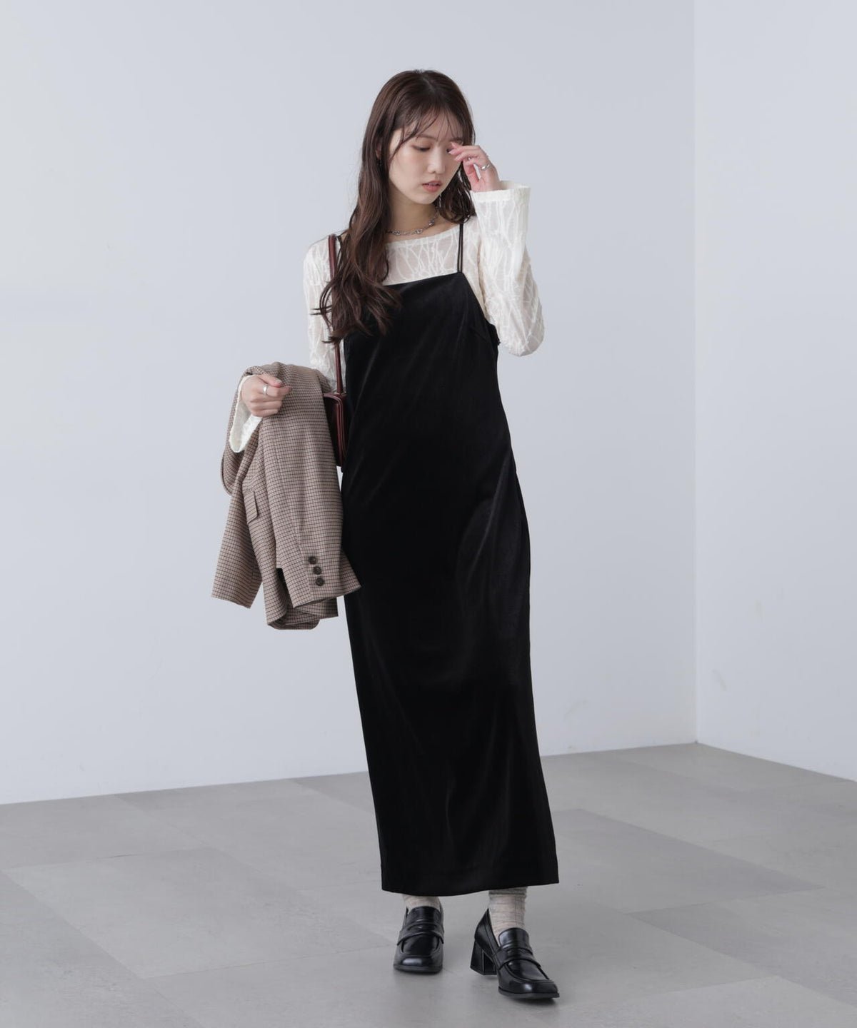 ２ストラップベロアキャミワンピース