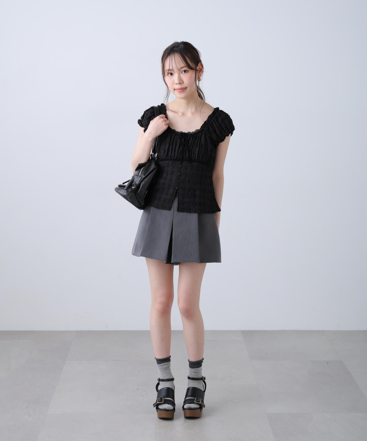 164cm 着用サイズ：FR