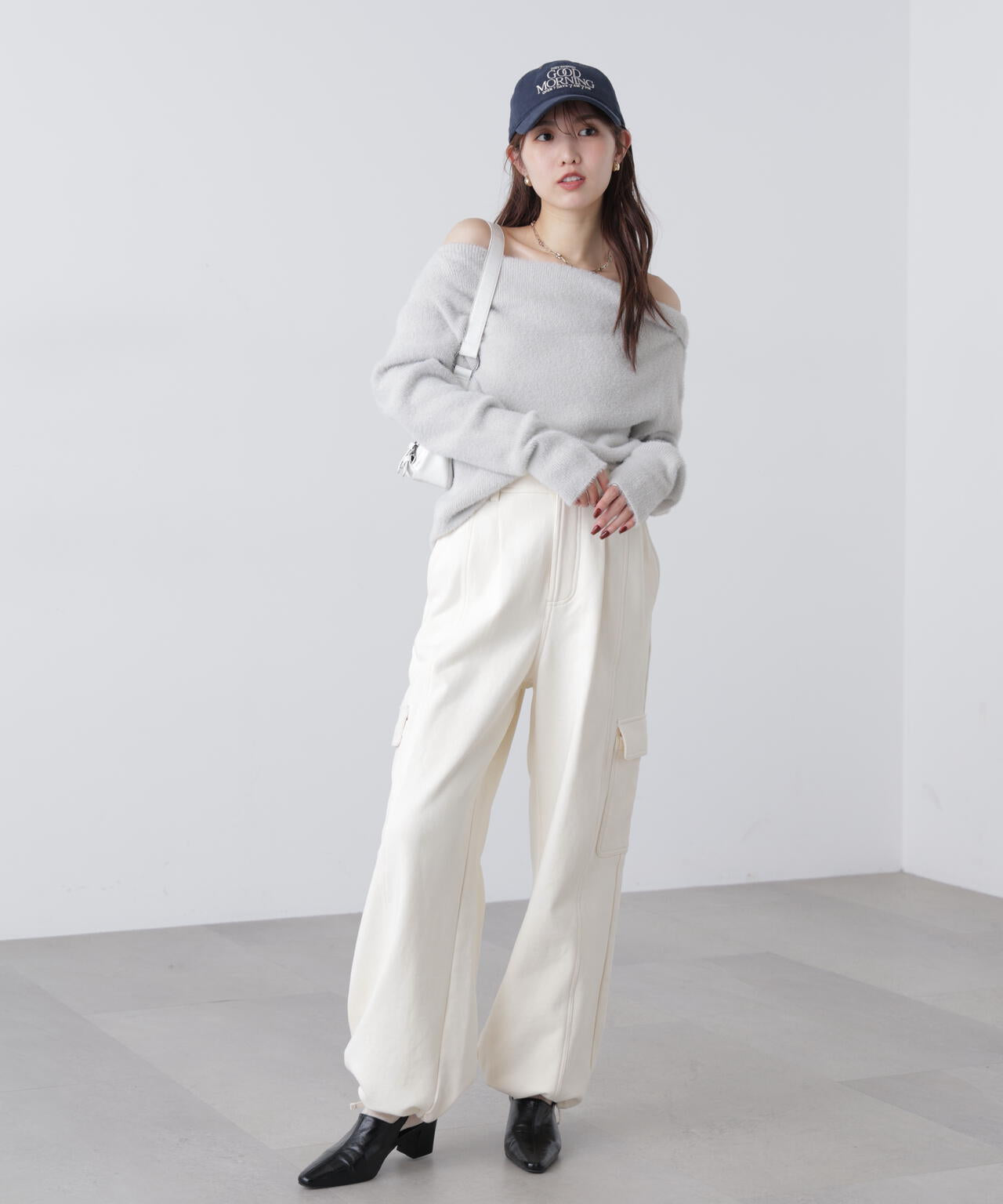 【MFM】シャギーオフショルドレープネックニット