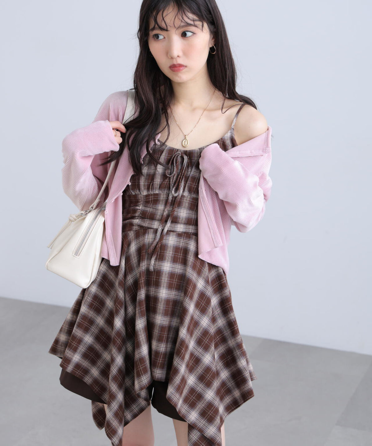 162cm 着用サイズ：FR