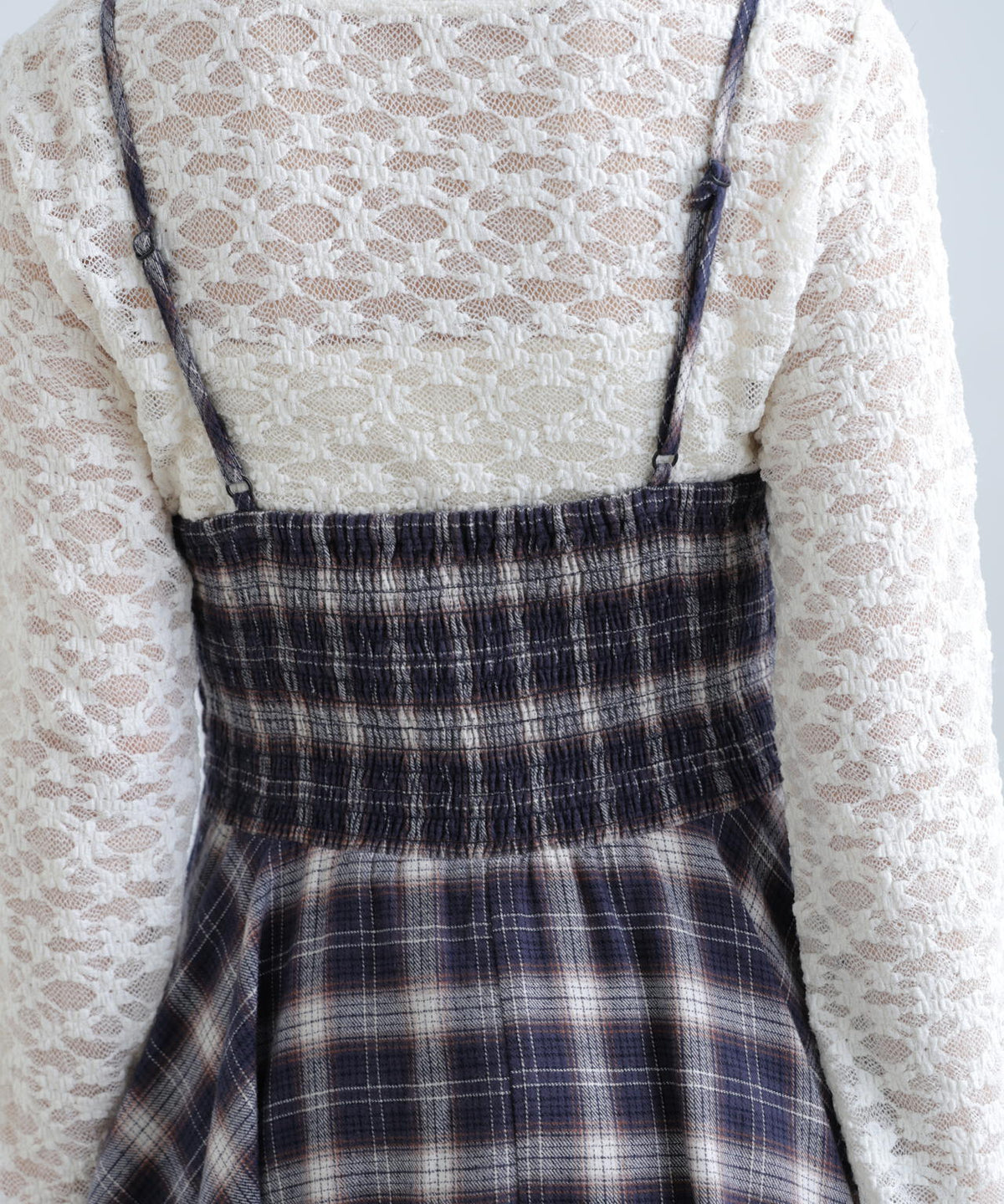 162cm 着用サイズ：FR