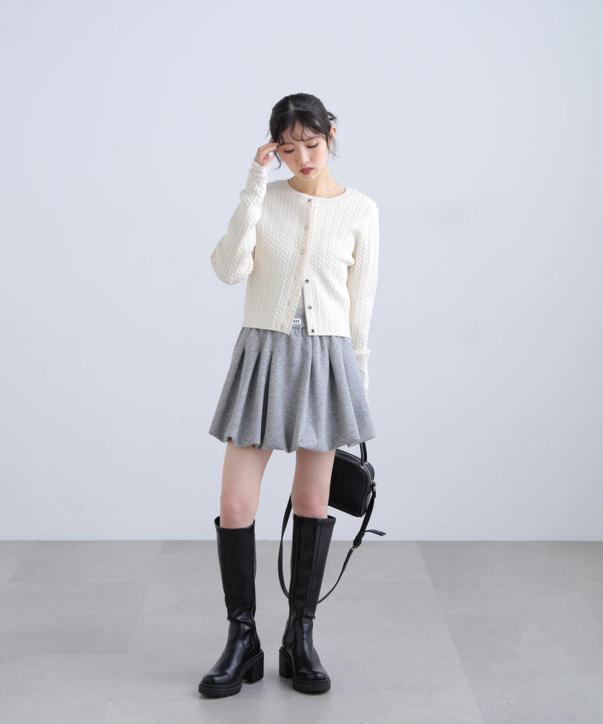 162cm 着用サイズ：FR