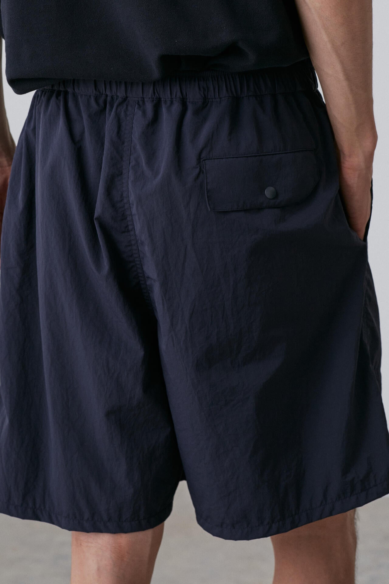 Ｙ / RECYCLE NYLON MIX TAFFETA SHORTS