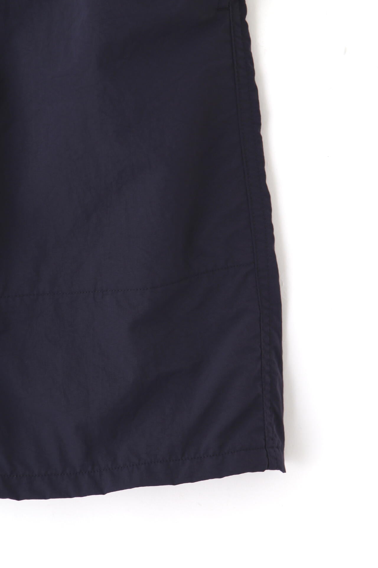Ｙ / RECYCLE NYLON MIX TAFFETA SHORTS