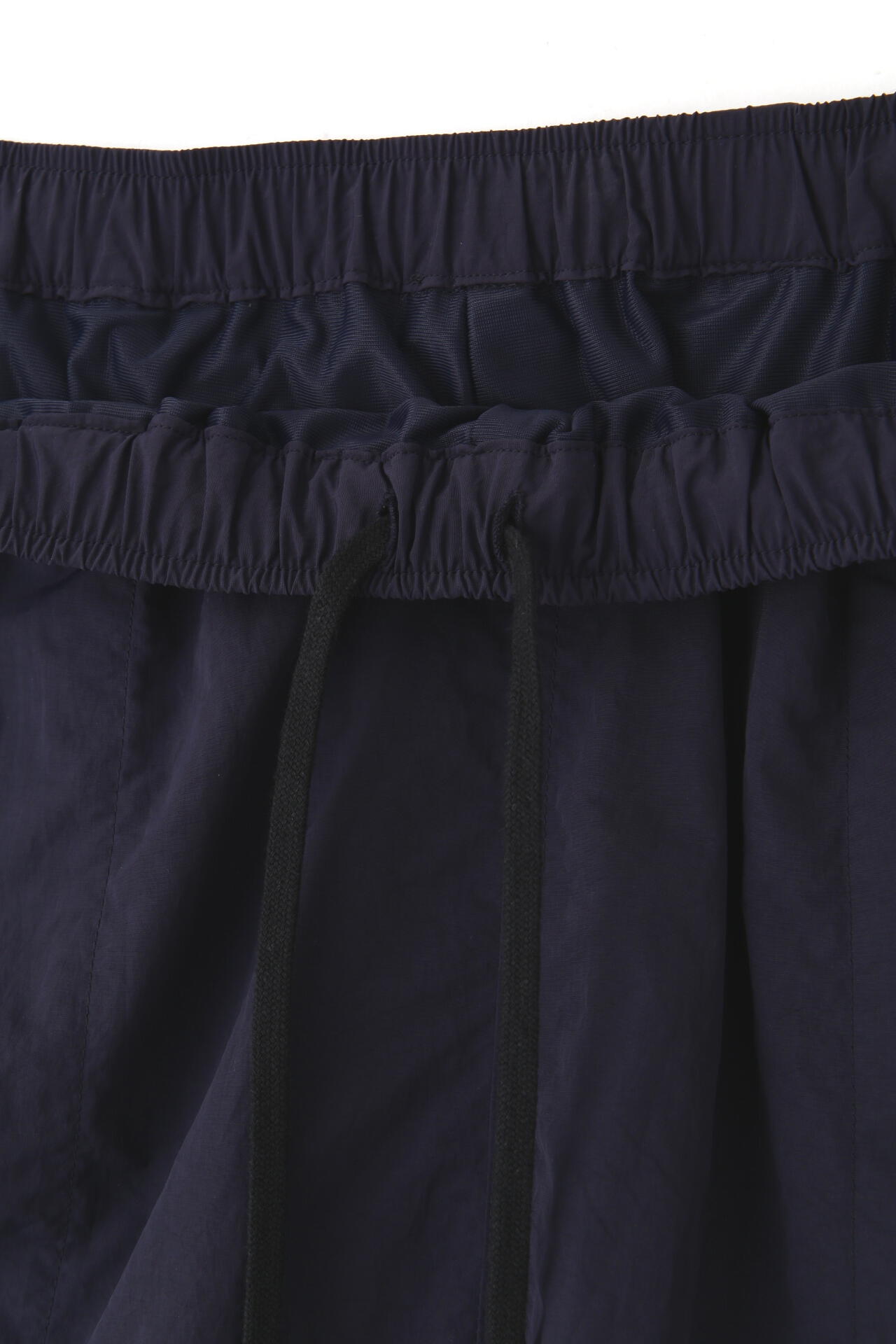 Ｙ / RECYCLE NYLON MIX TAFFETA SHORTS