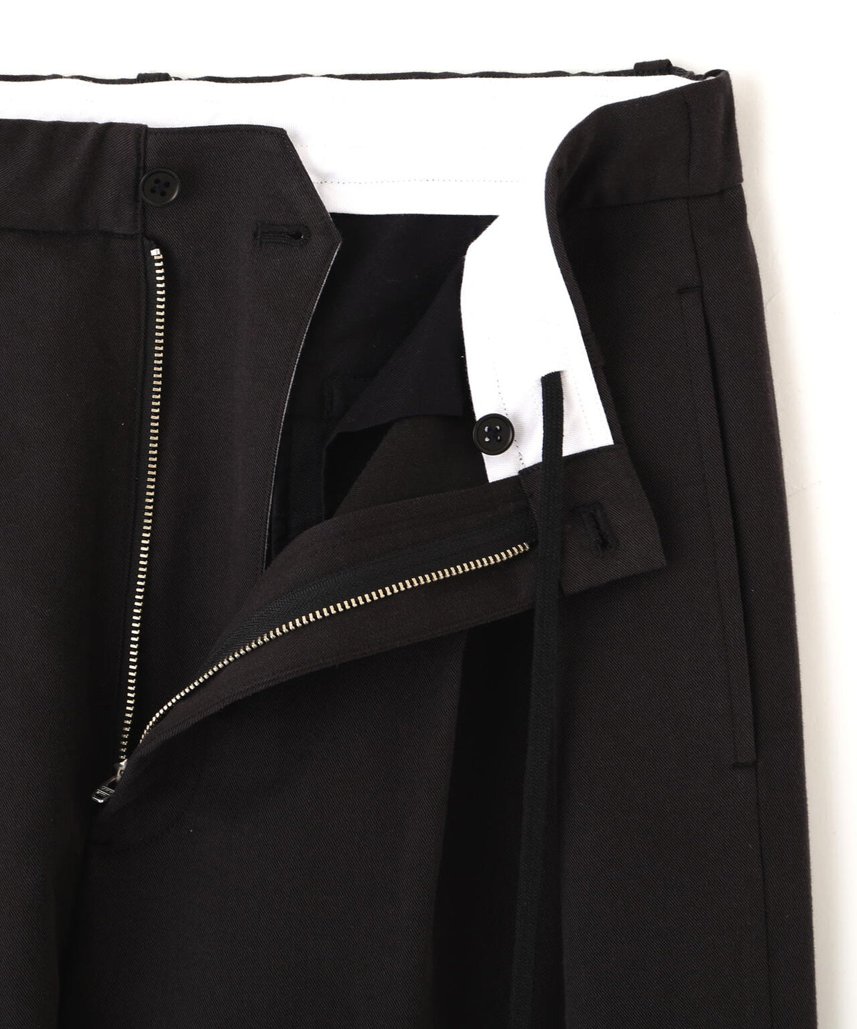 Ｙ /  [UNISEX] ORGANIC COTTON TENCEL CHINO TROUSERS