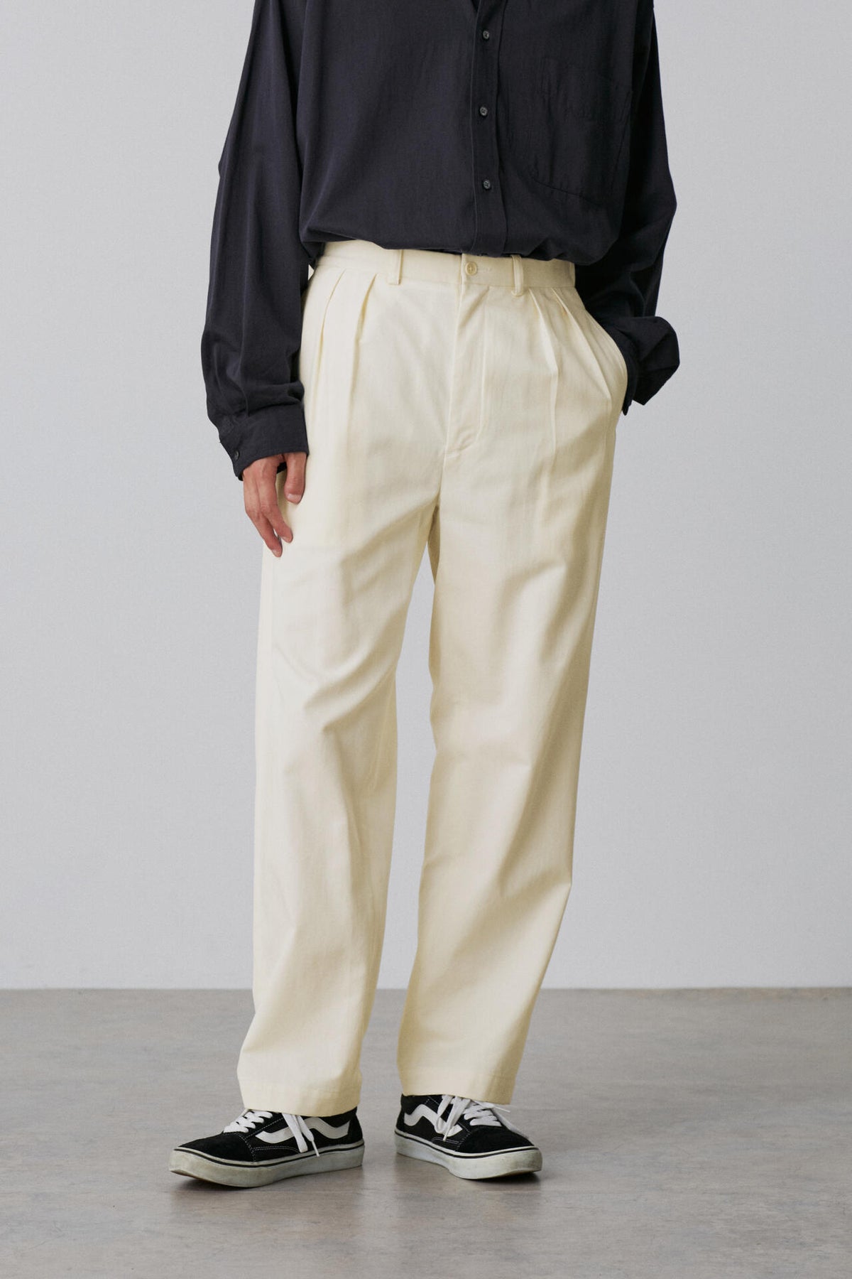 Ｙ /  [UNISEX] ORGANIC COTTON TENCEL CHINO TROUSERS