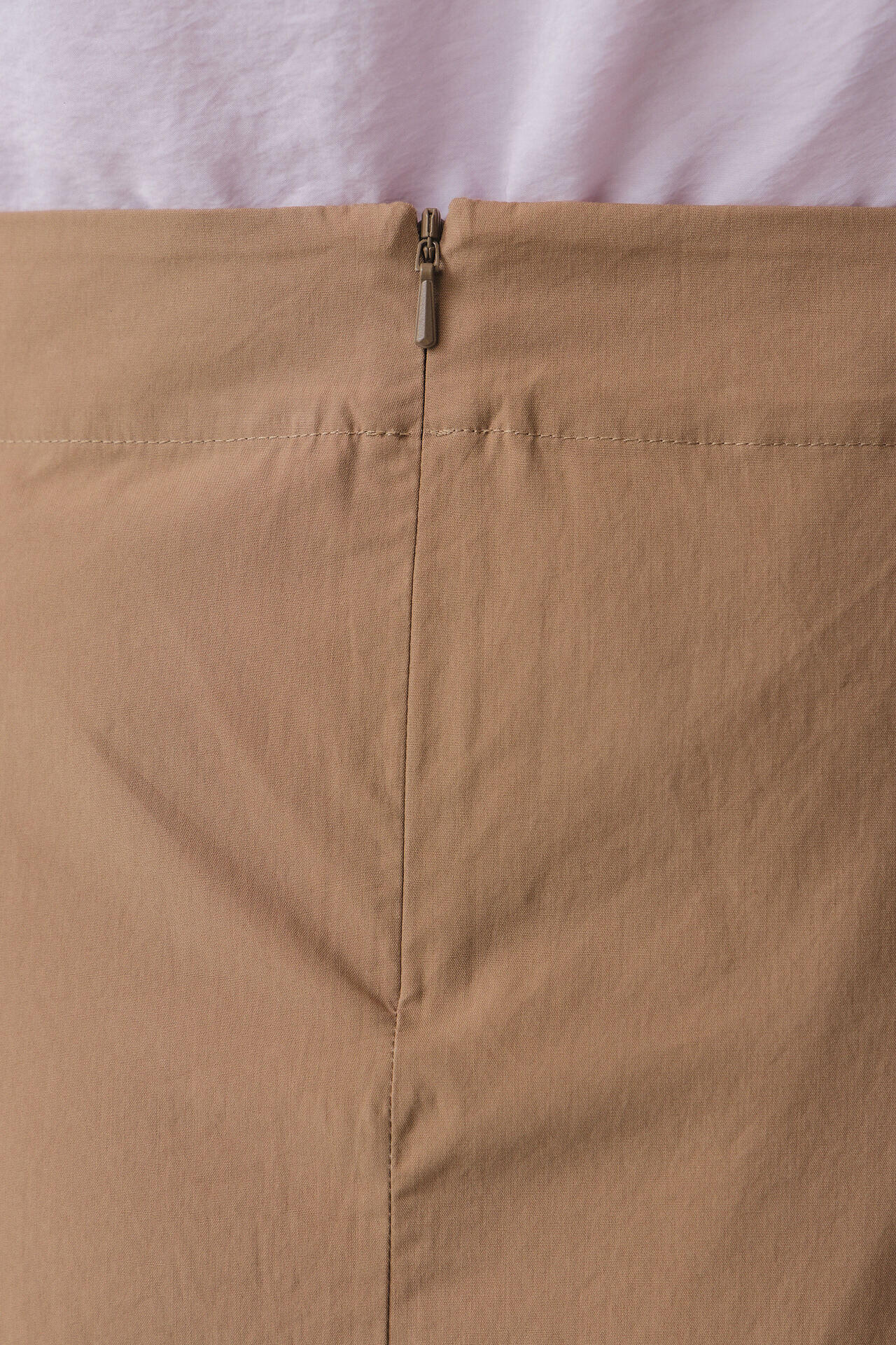 STUDIO NICHOLSON / POWDER COTTON SIDE PEPLUM SKIRT