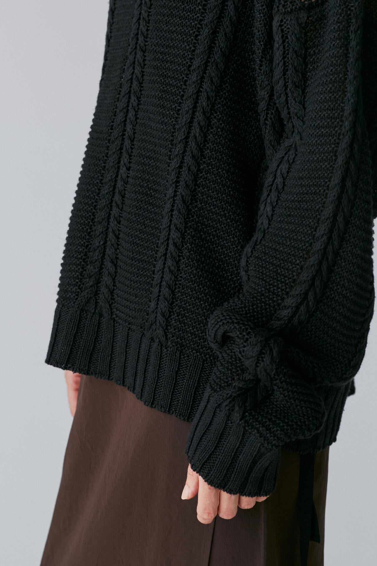 Cristaseya / LINEN CABLE KNIT SWEATER