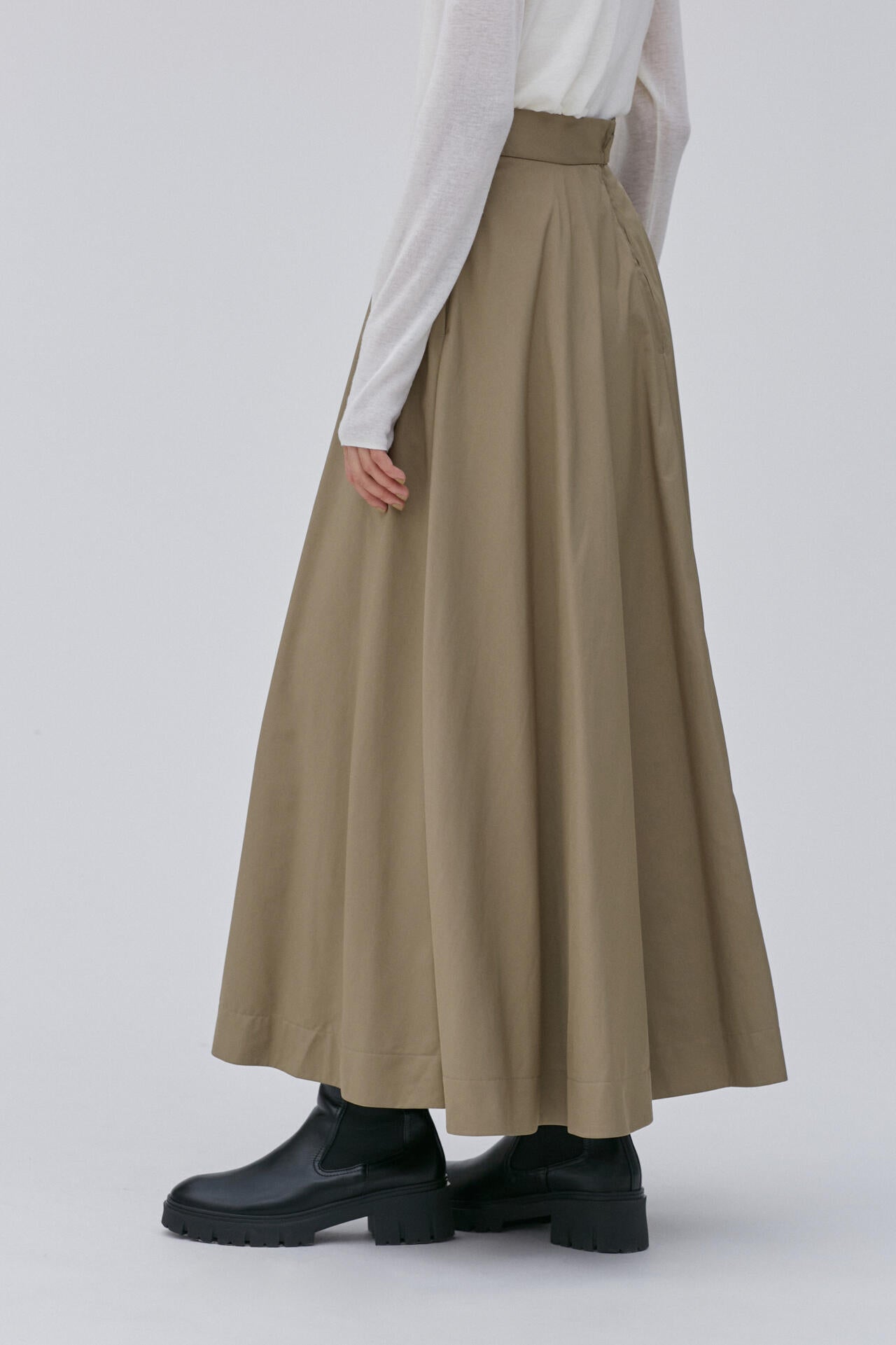 ATON / VINTAGE NYLON TWILL FLARED SKIRT