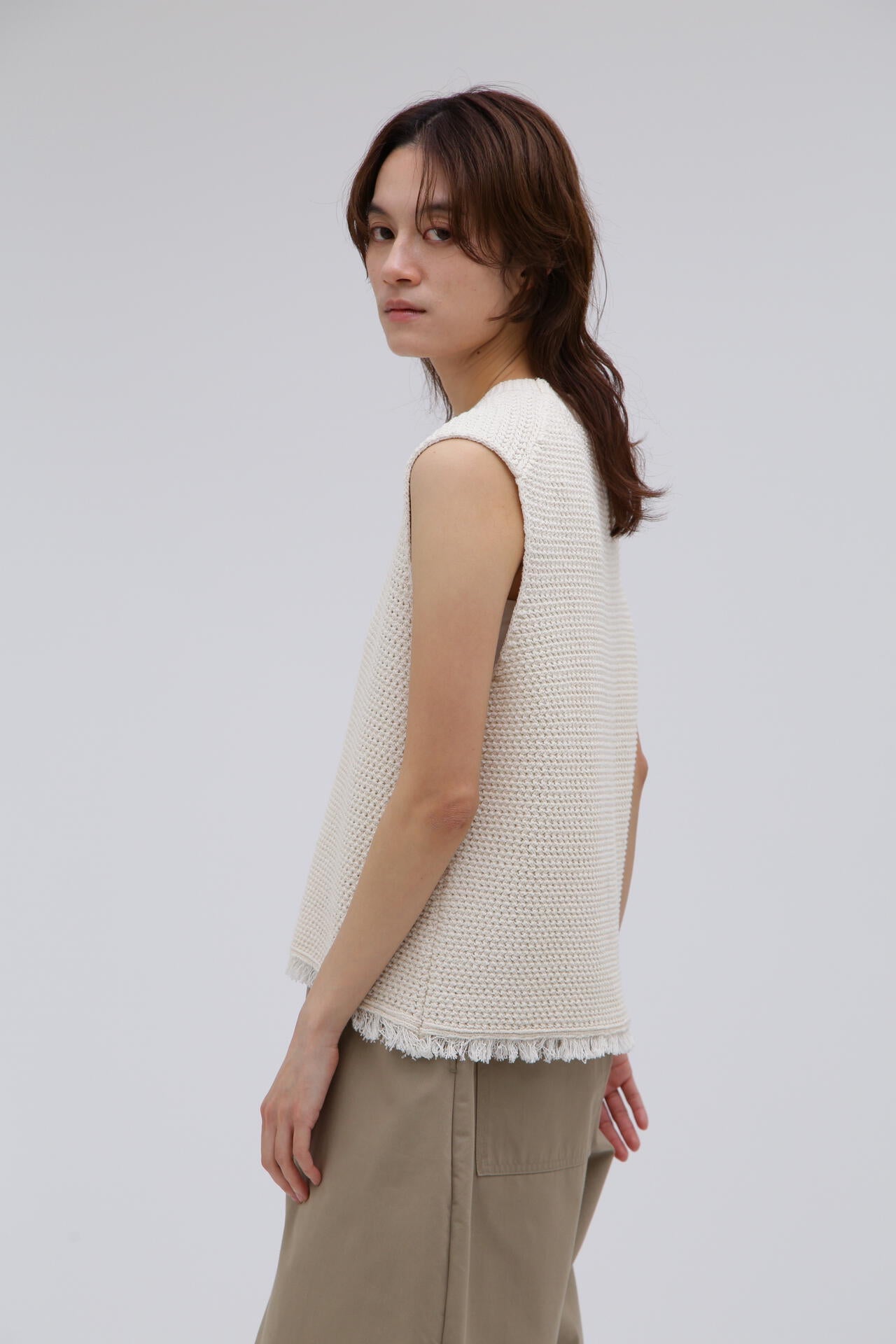 STUDIO NICHOLSON / TEXTURED COTTON 5G VEST