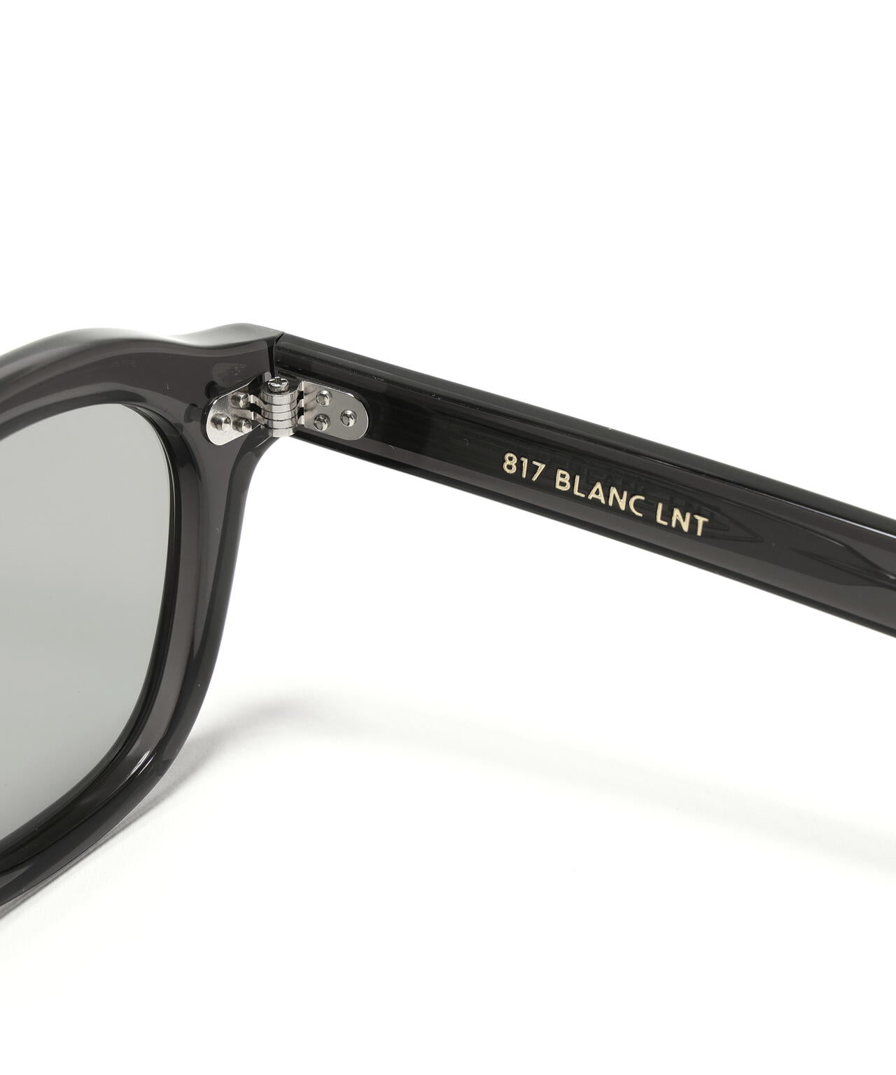 BLANC / BE008