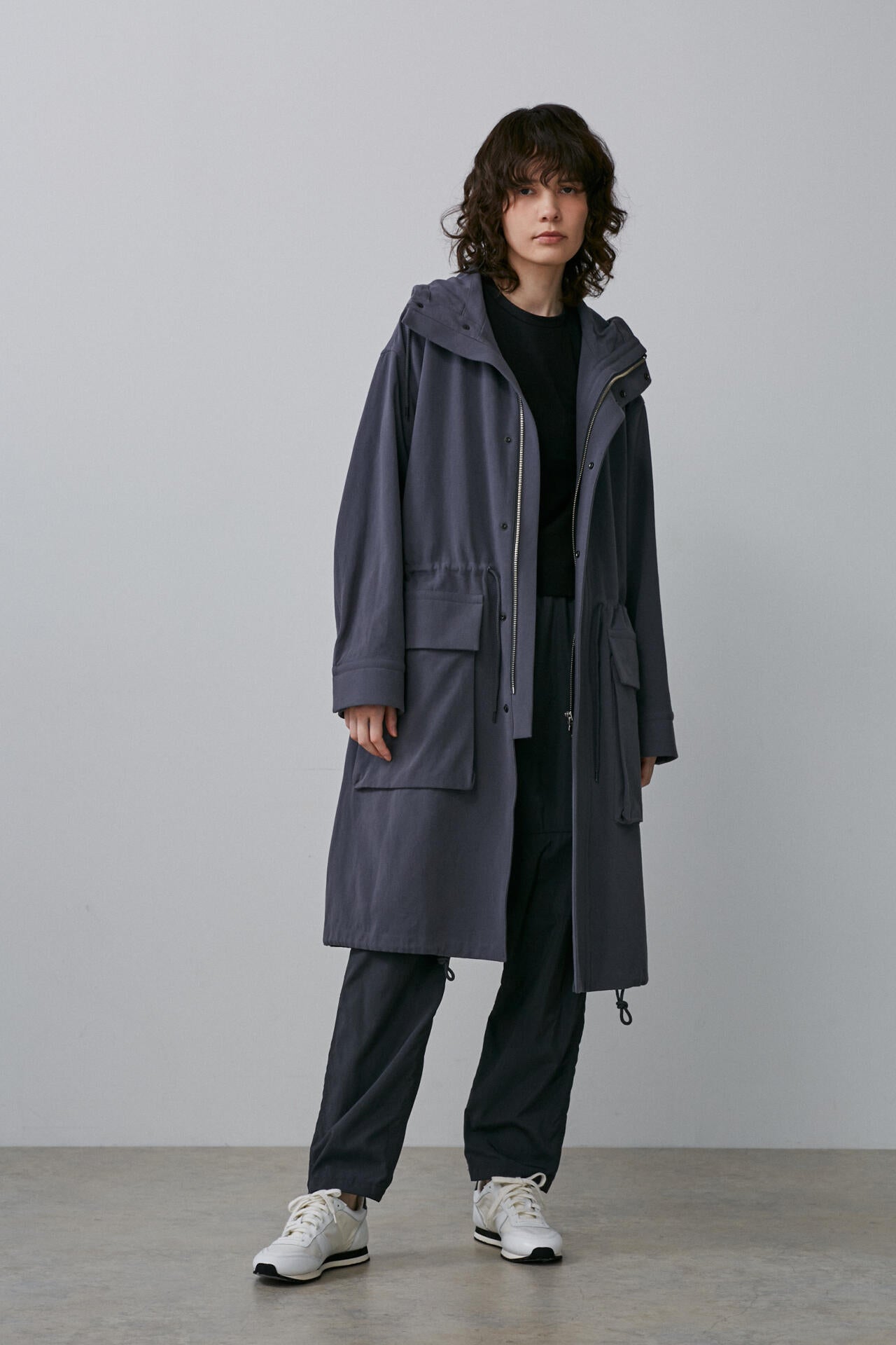 YLEVE / NYLON SILK JOGGER PT
