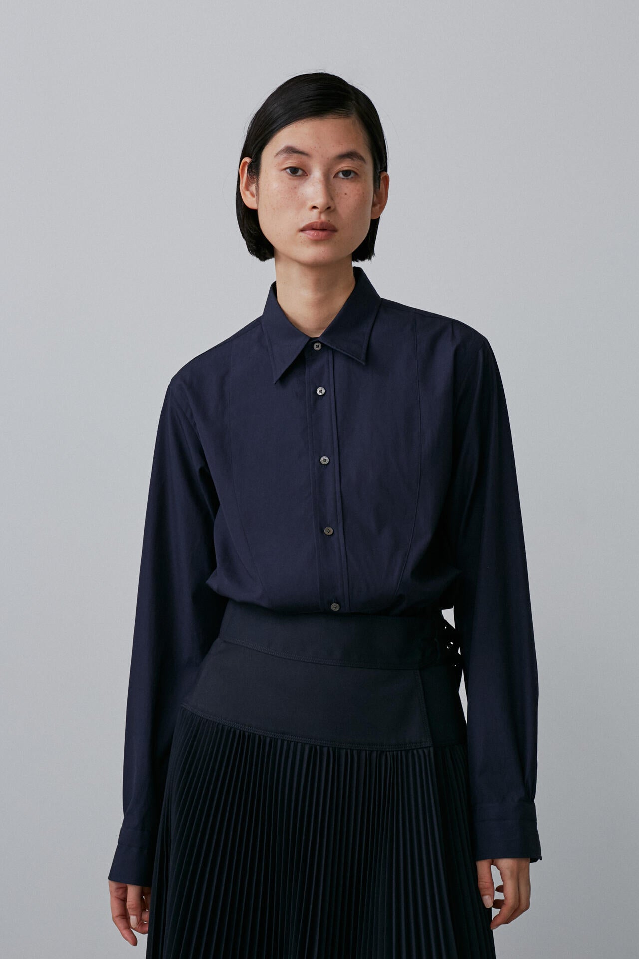 BOURRIENNE × YLEVE / COTTON TYPEWRITER SH / SHIN