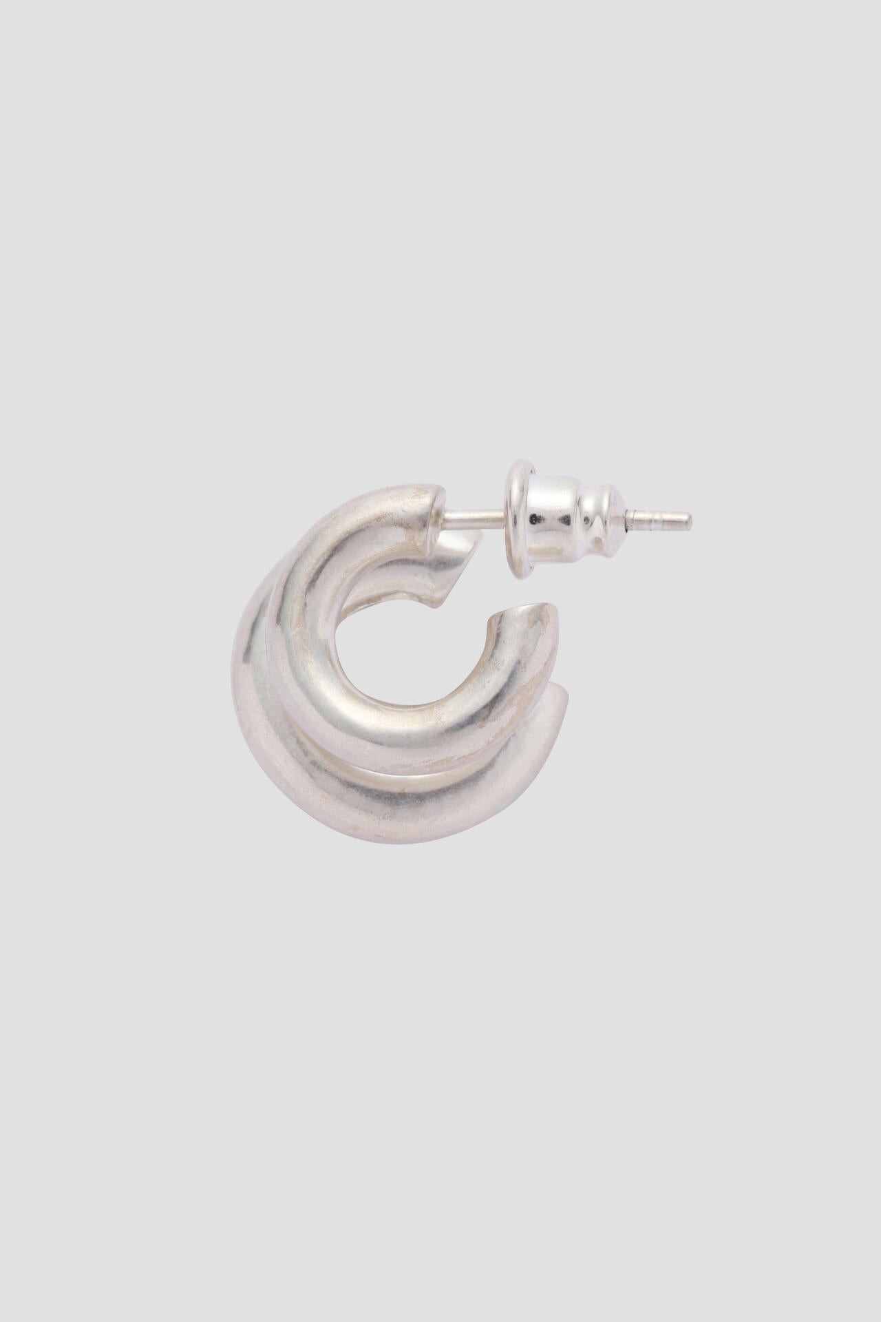 YLEVE / W CIRCLE EARRING /LEFT
